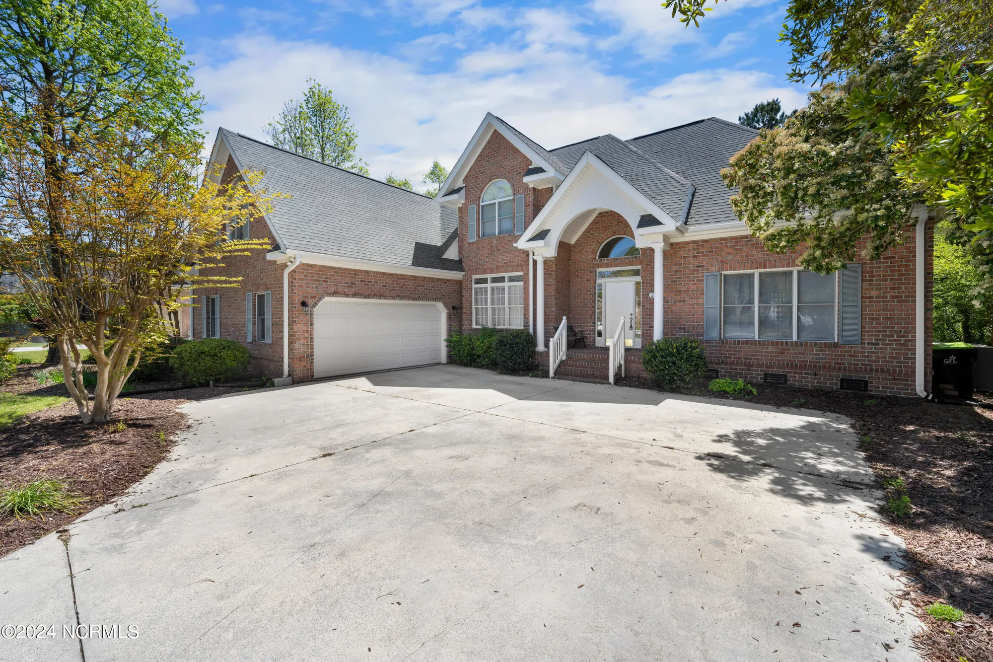 Property Slideshow image 2 of 66 | 2741 juneberry ln, Southport, NC, 28461