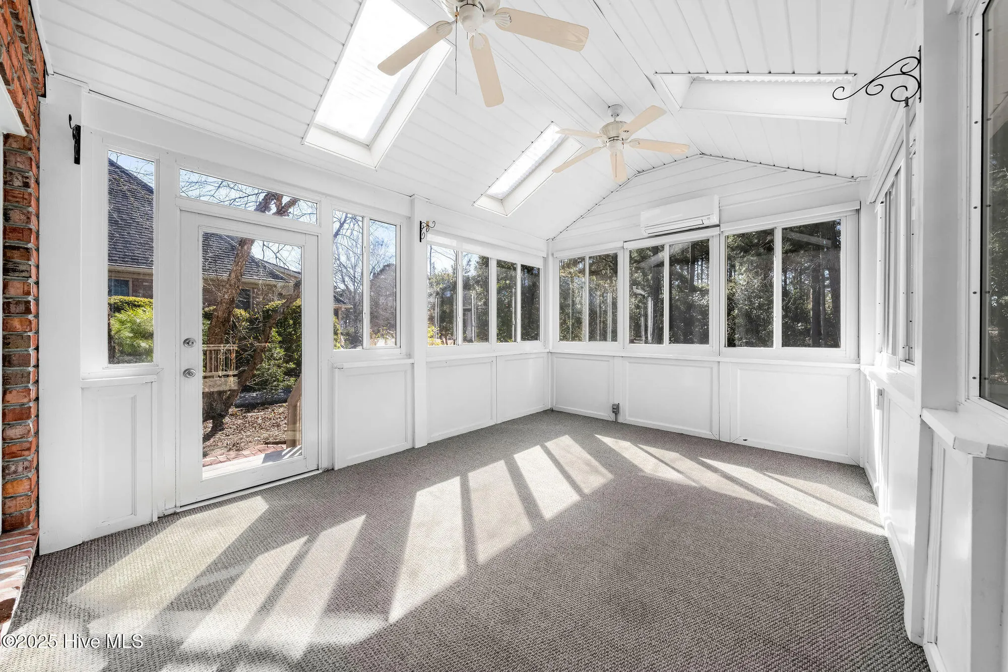 Property Slideshow image 18 of 66 | 2741 juneberry ln, Southport, NC, 28461