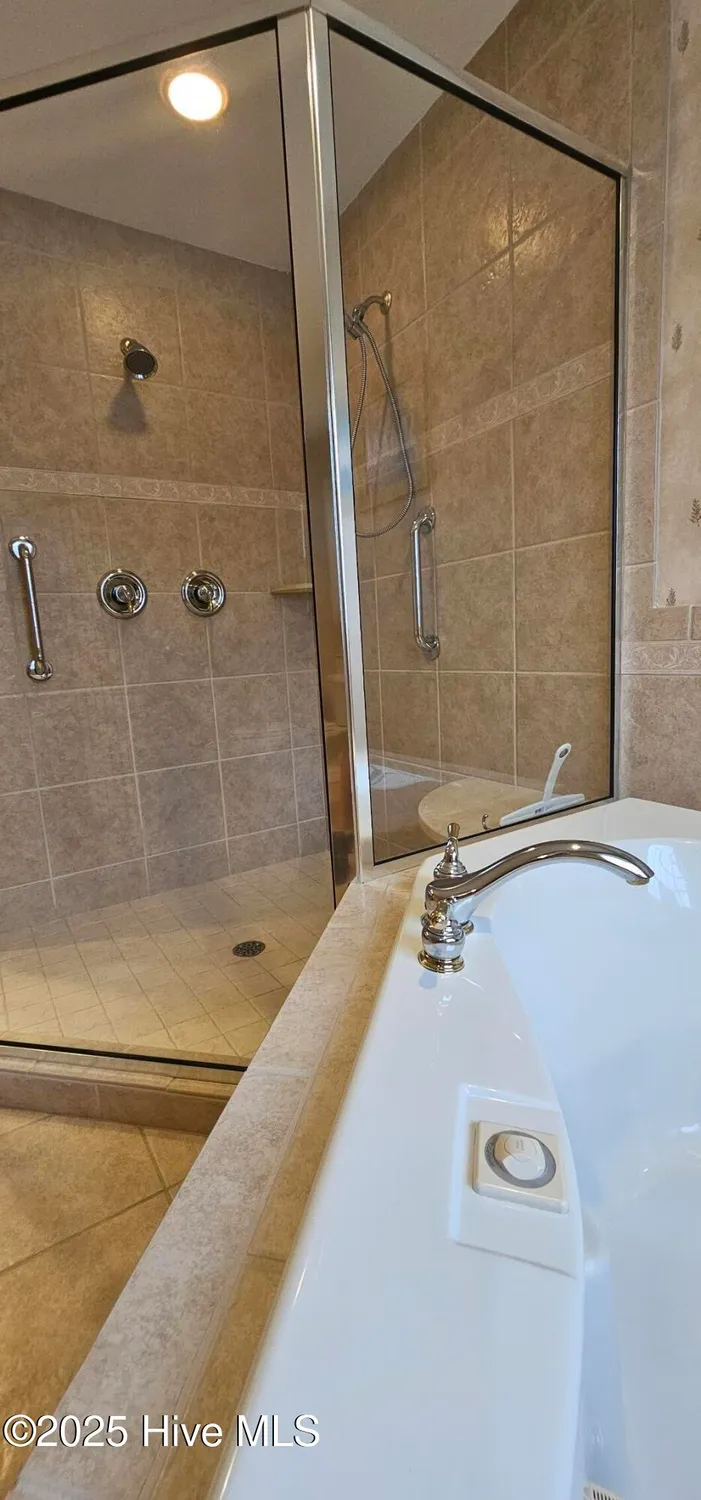 Property Slideshow image 24 of 69 | 1108 walbury ct, Leland, NC, 28451