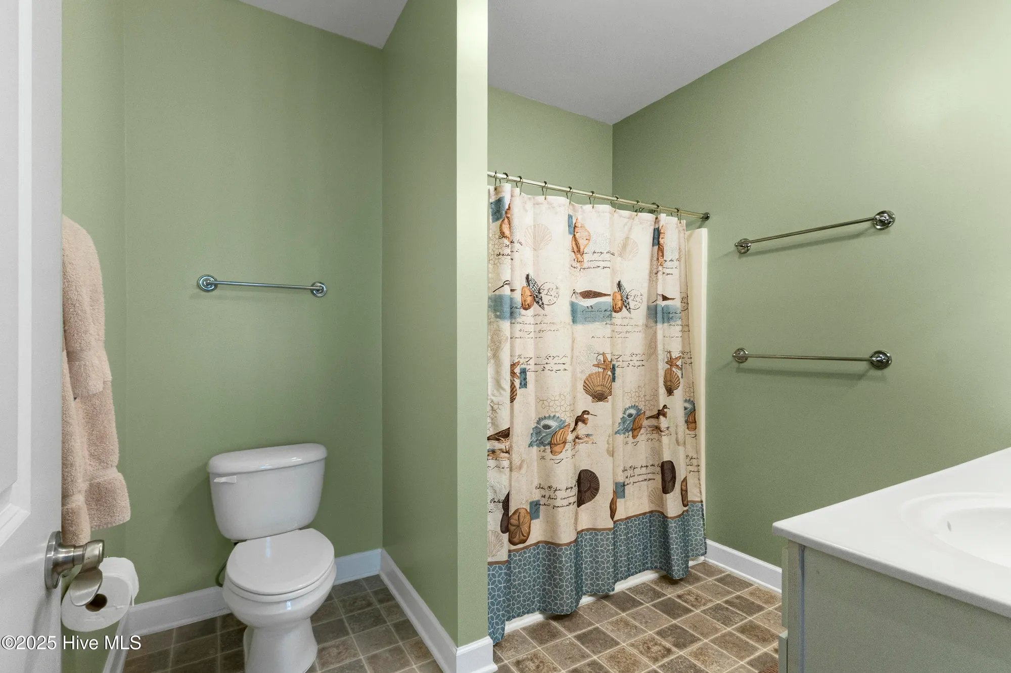 Property Slideshow image 28 of 37 | 395 s crow creek dr 1513, Calabash, NC, 28467