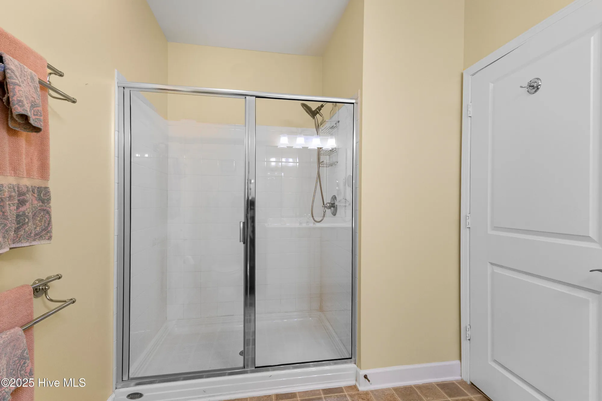 Property Slideshow image 16 of 37 | 395 s crow creek dr 1513, Calabash, NC, 28467