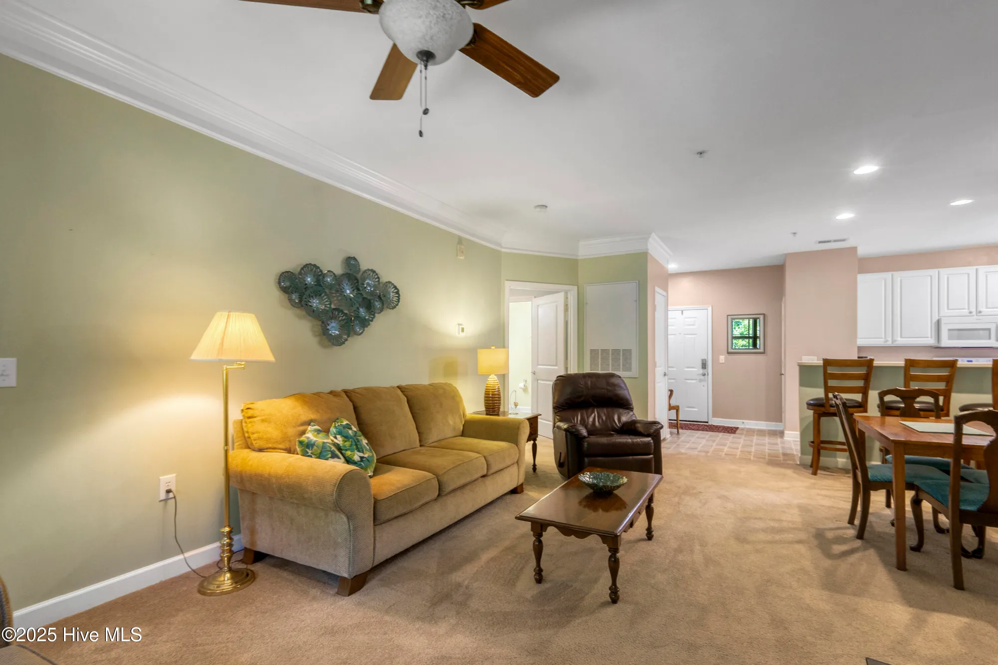 Property Slideshow image 5 of 37 | 395 s crow creek dr 1513, Calabash, NC, 28467