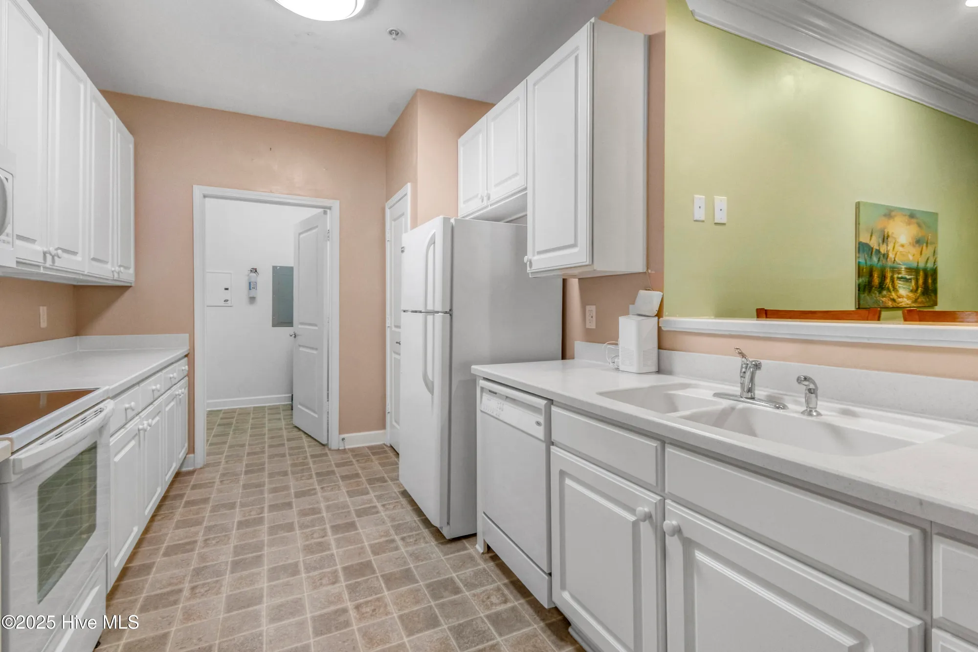 Property Slideshow image 10 of 37 | 395 s crow creek dr 1513, Calabash, NC, 28467