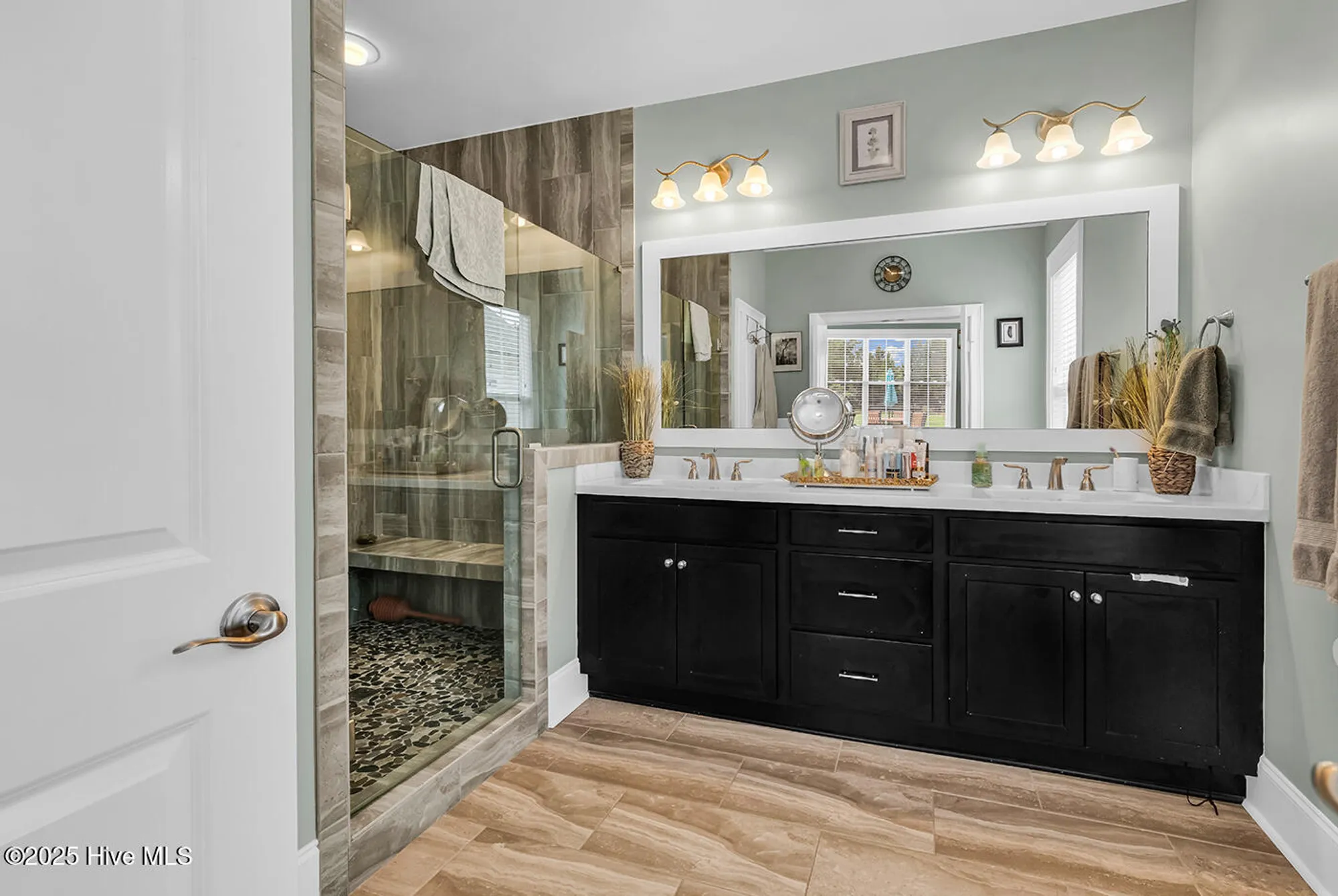 Property Slideshow image 19 of 59 | 3032 eno ln, Leland, NC, 28451