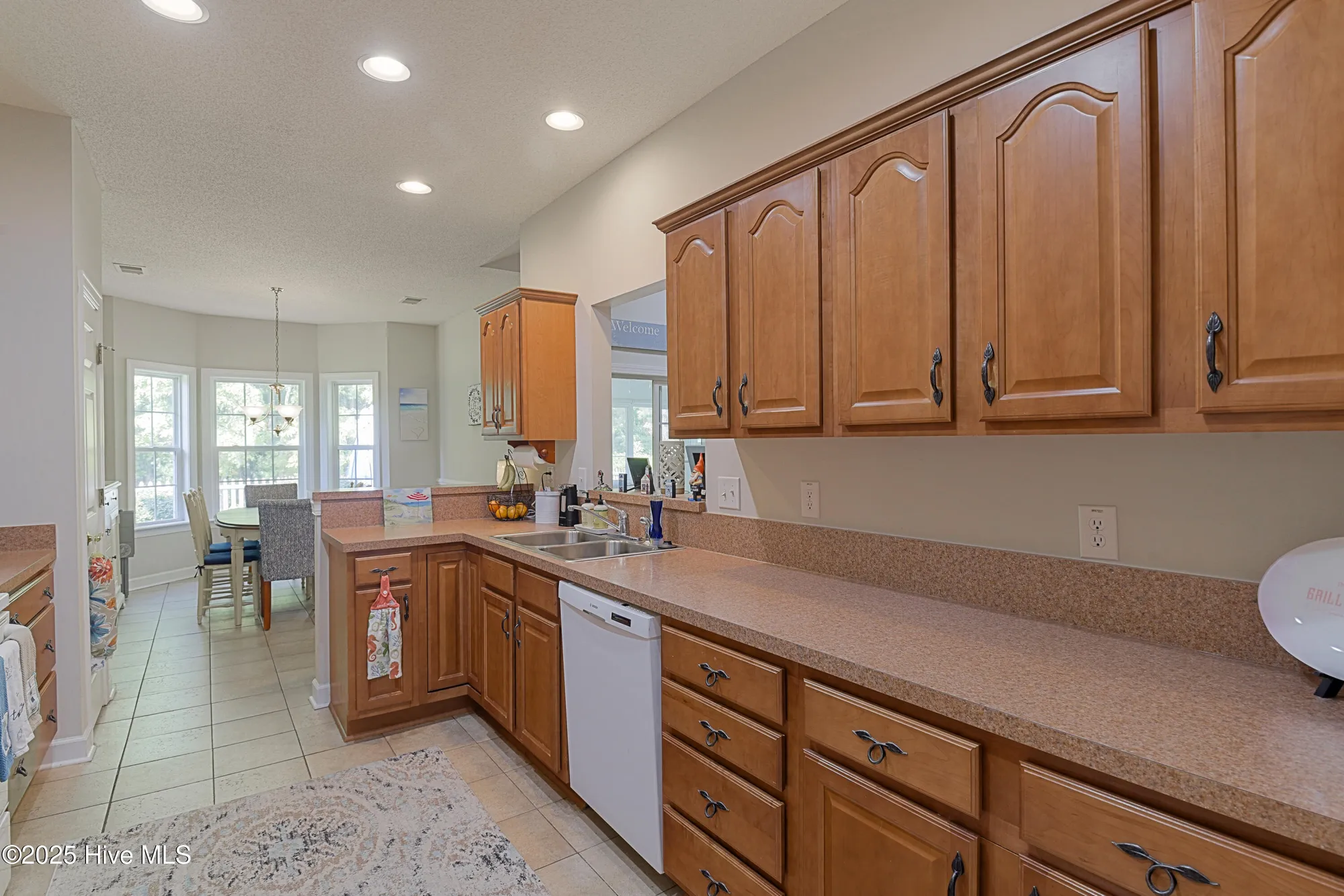 Property Slideshow image 11 of 48 | 677 covington dr nw, Calabash, NC, 28467