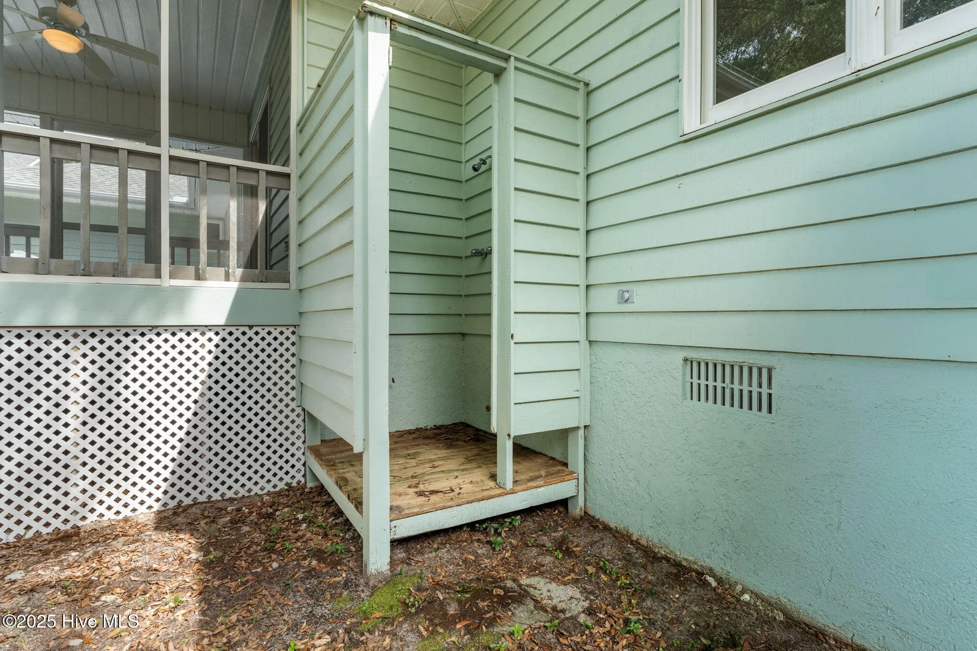 Property Slideshow image 41 of 69 | 265 creek view dr, Sunset Beach, NC, 28468