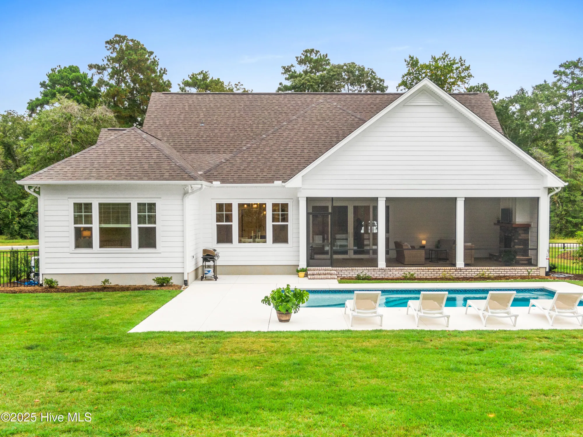 Property Slideshow image 2 of 58 | 3774 river park way ne, Leland, NC, 28451