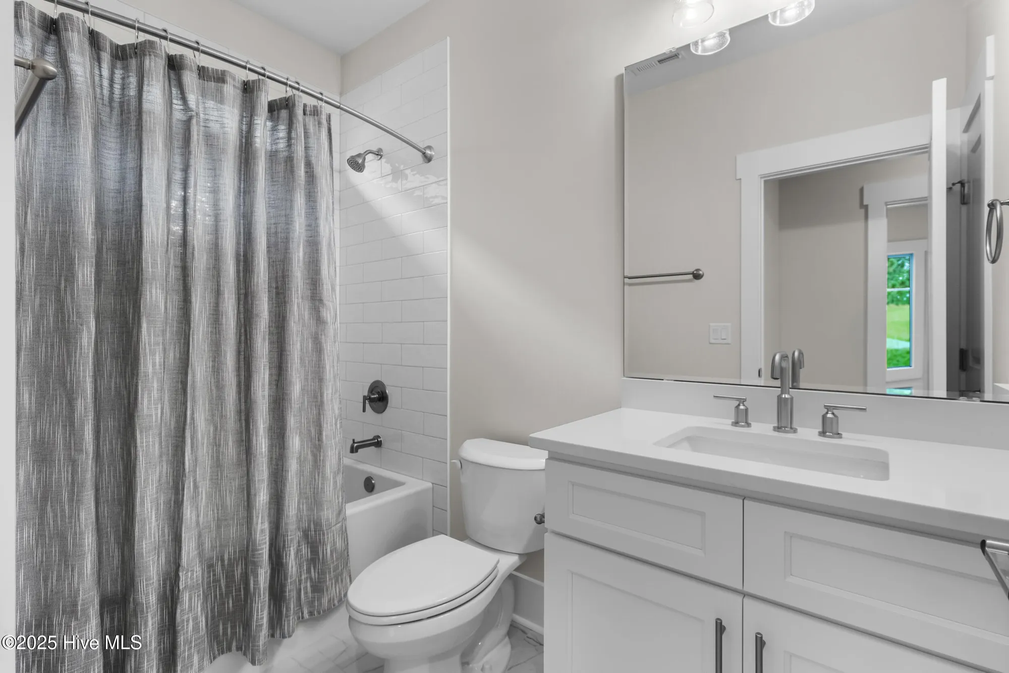 Property Slideshow image 26 of 43 | 428 motts forest rd, Wilmington, NC, 28412