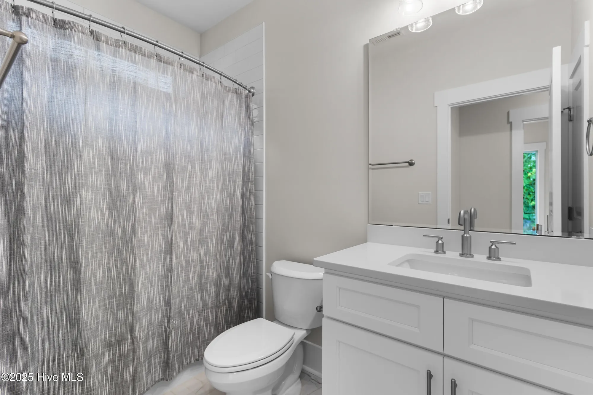 Property Slideshow image 27 of 43 | 428 motts forest rd, Wilmington, NC, 28412