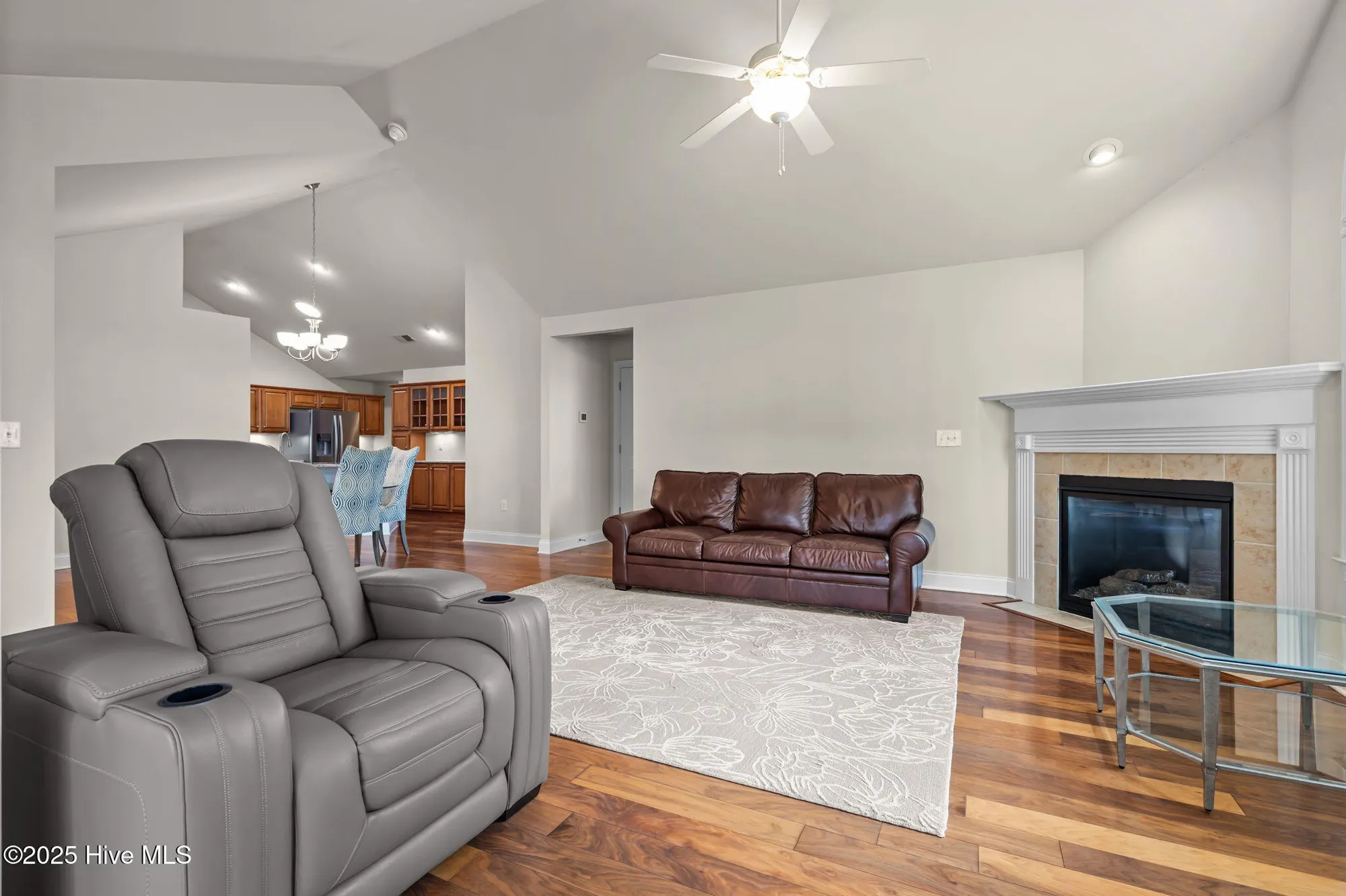 Property Slideshow image 7 of 34 | 105 e chelsea ct, Southern Pines, NC, 28387