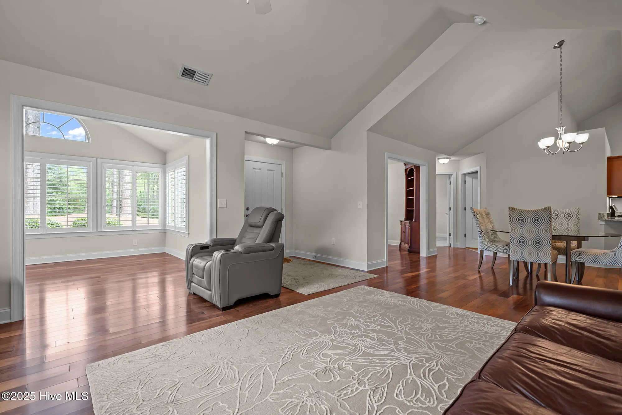 Property Slideshow image 8 of 34 | 105 e chelsea ct, Southern Pines, NC, 28387