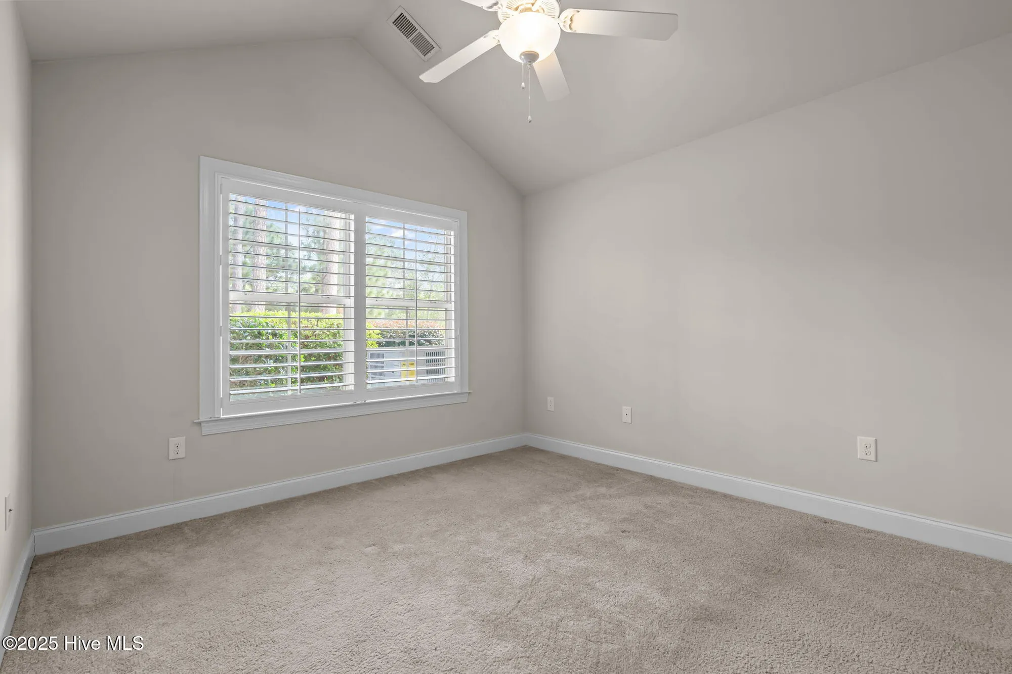 Property Slideshow image 25 of 34 | 105 e chelsea ct, Southern Pines, NC, 28387