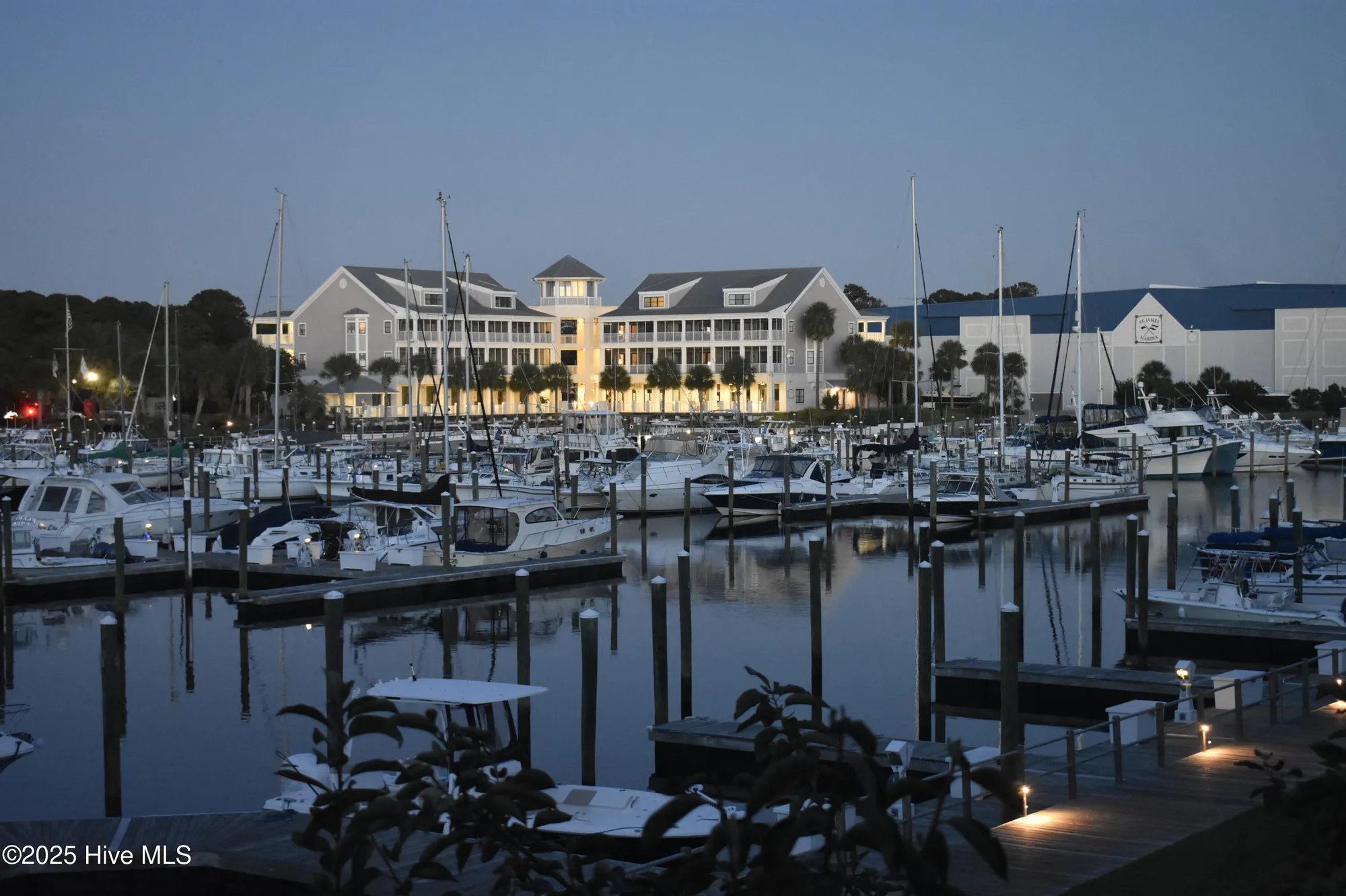 Property Slideshow image 11 of 21 | 2571 st james dr # c43, Southport, NC, 28461