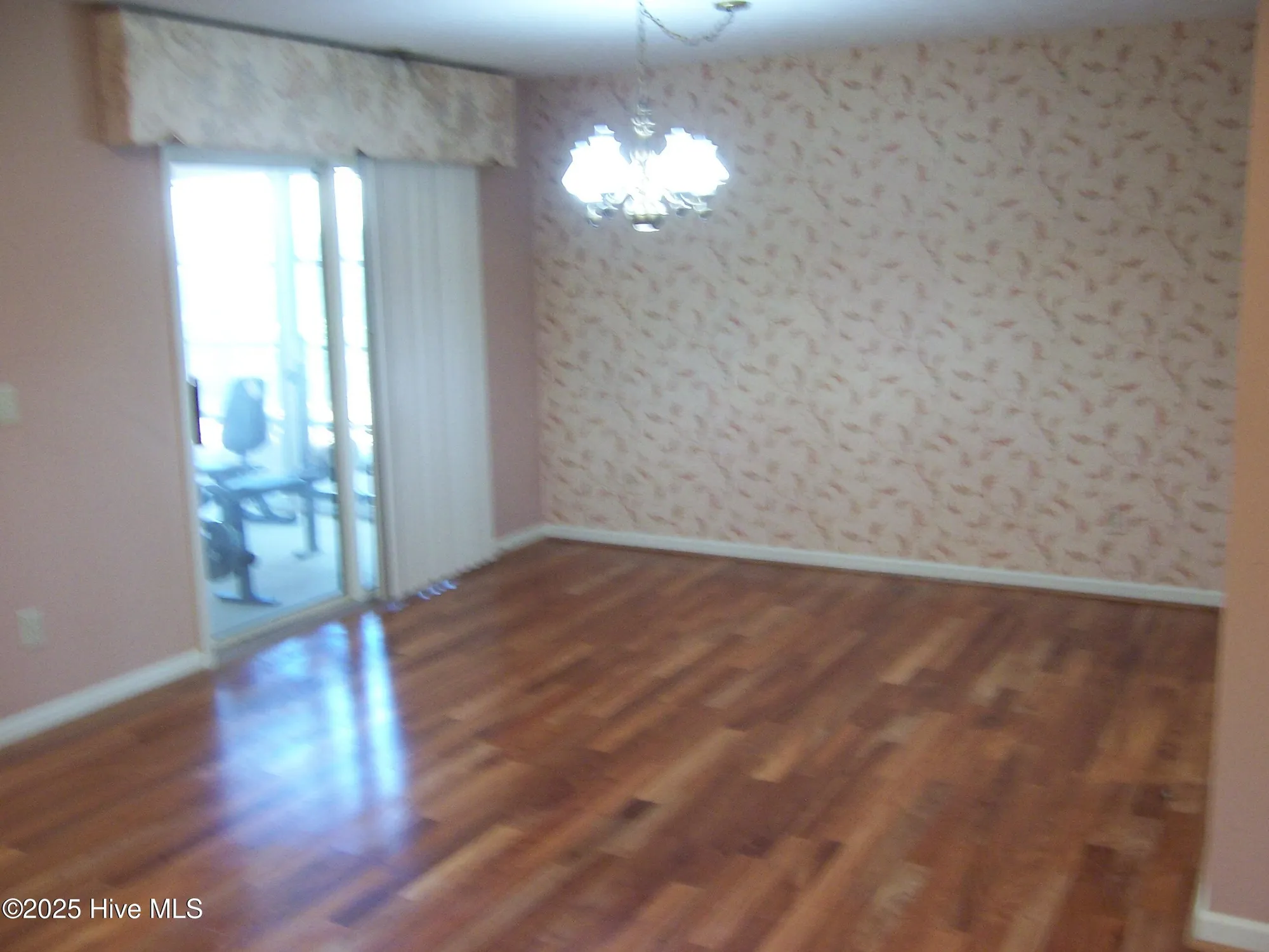 Property Slideshow image 12 of 22 | 35 gull ln, Pinehurst, NC, 28374