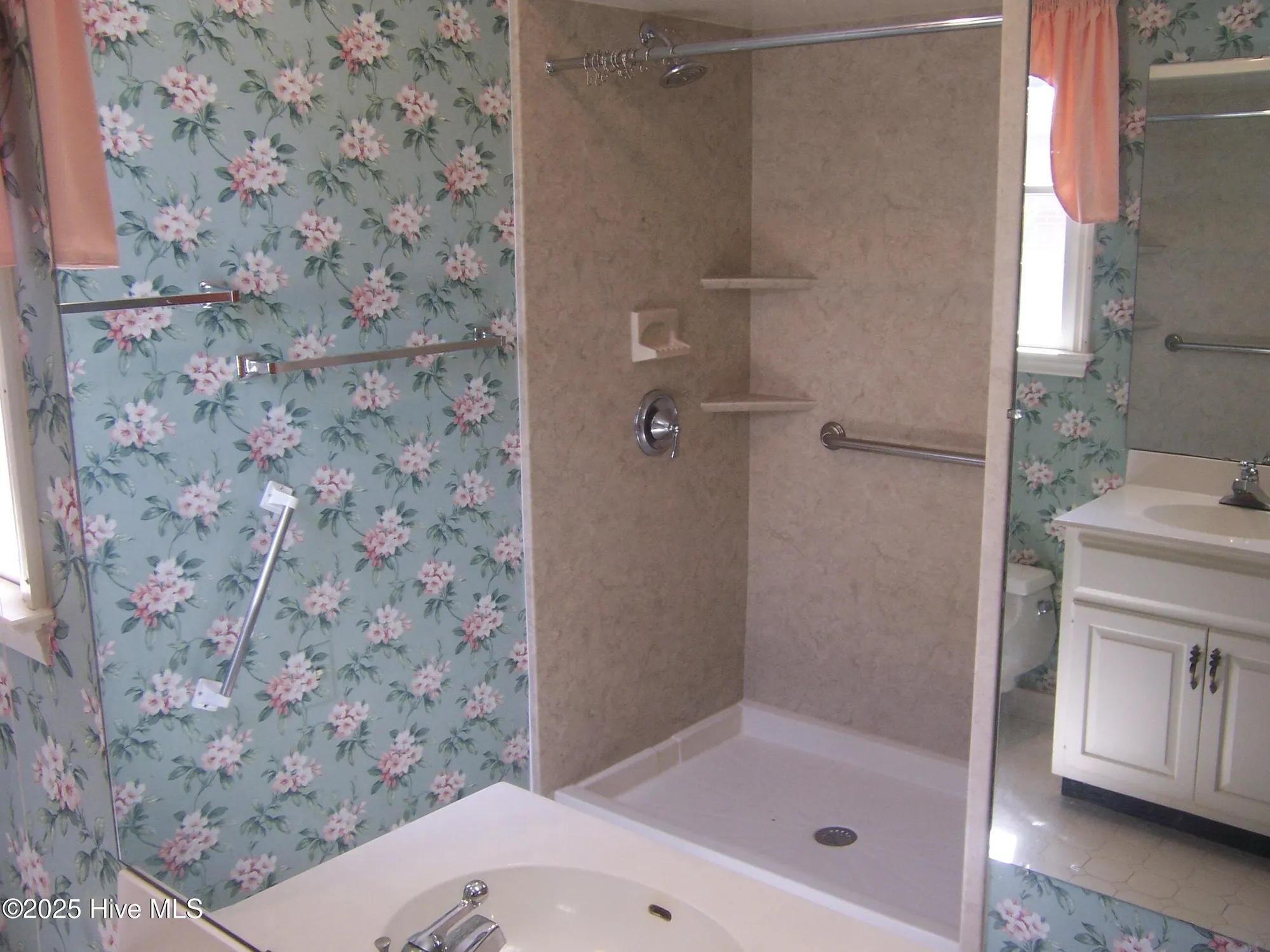 Property Slideshow image 17 of 22 | 35 gull ln, Pinehurst, NC, 28374