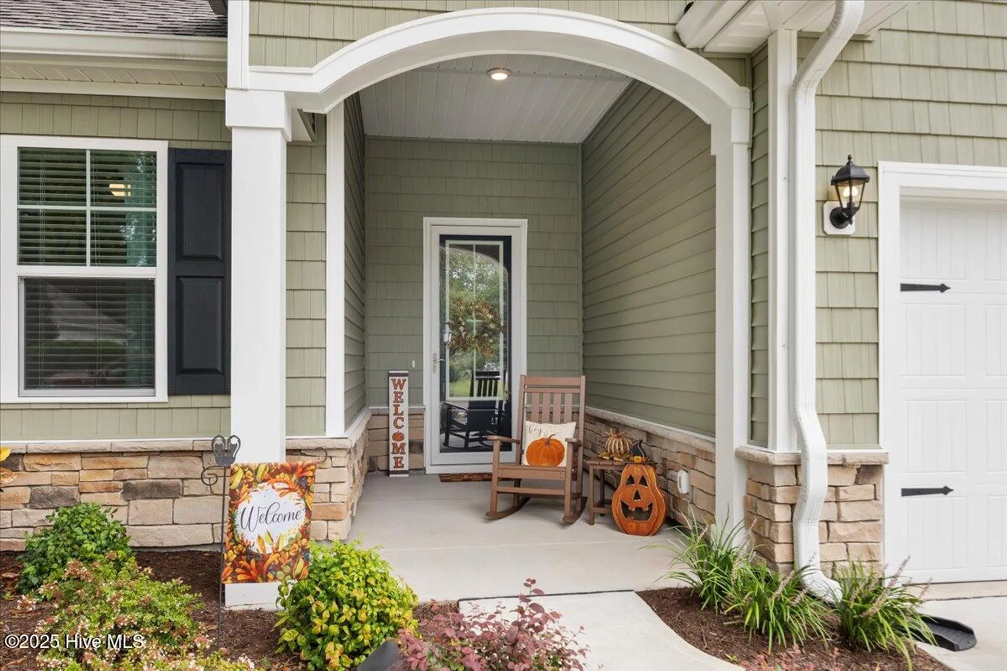 Property Slideshow image 2 of 57 | 8845 lansdowne dr, Calabash, NC, 28467