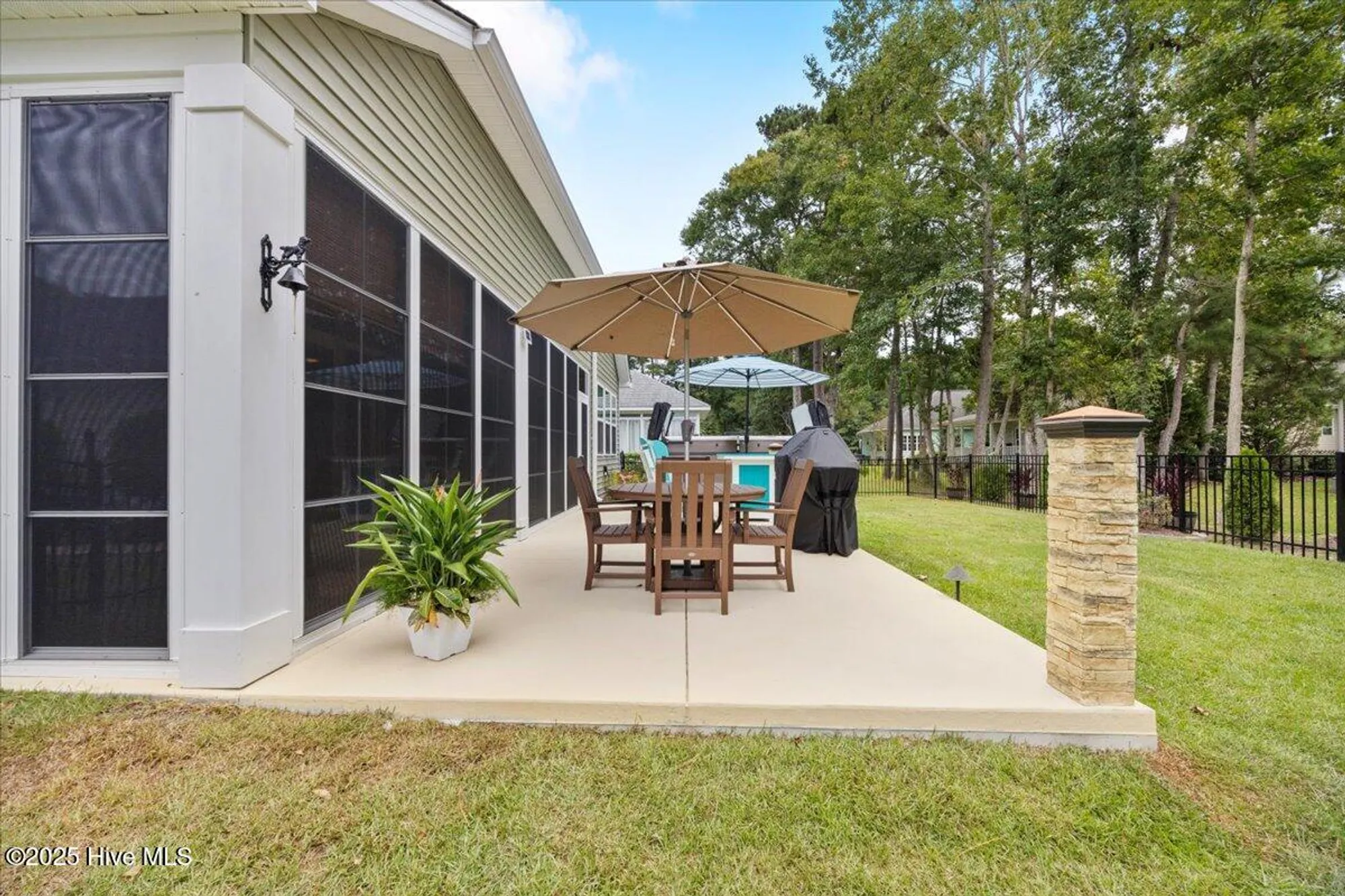 Property Slideshow image 35 of 57 | 8845 lansdowne dr, Calabash, NC, 28467