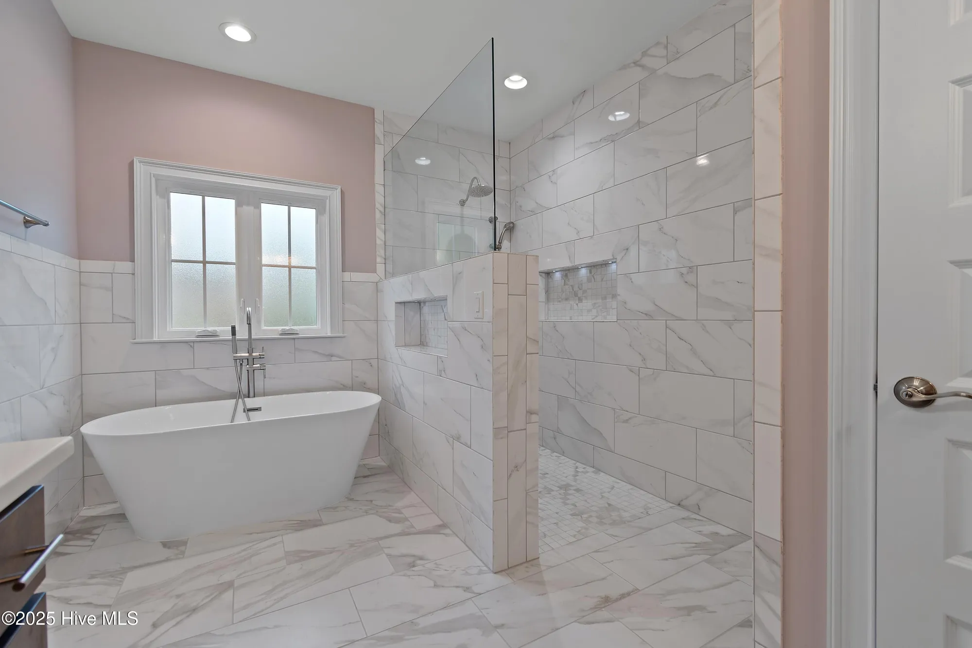 Property Slideshow image 19 of 55 | 190 ricemill cir, Sunset Beach, NC, 28468