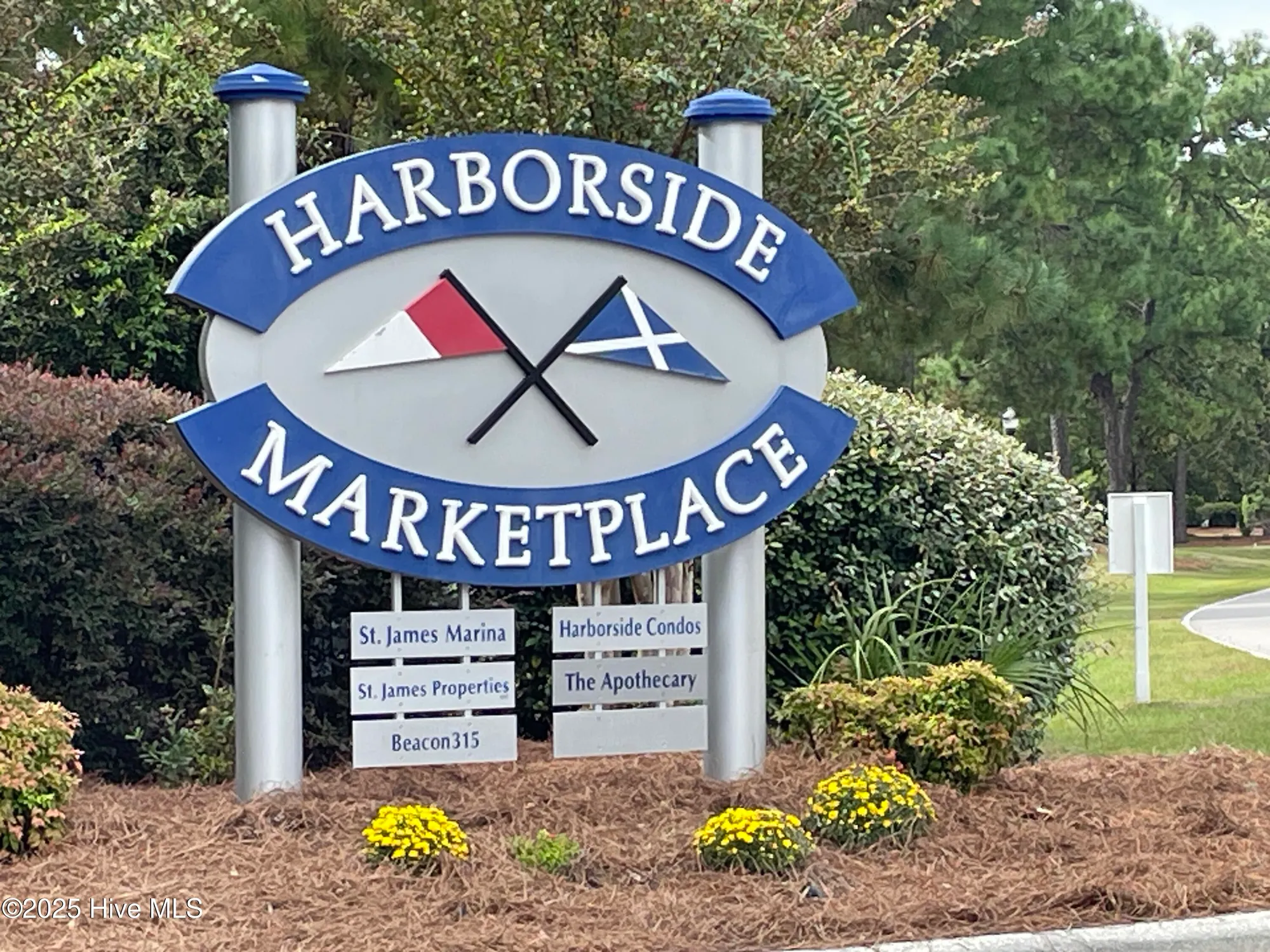 Property Slideshow image 12 of 21 | 2571 st james dr # c43, Southport, NC, 28461