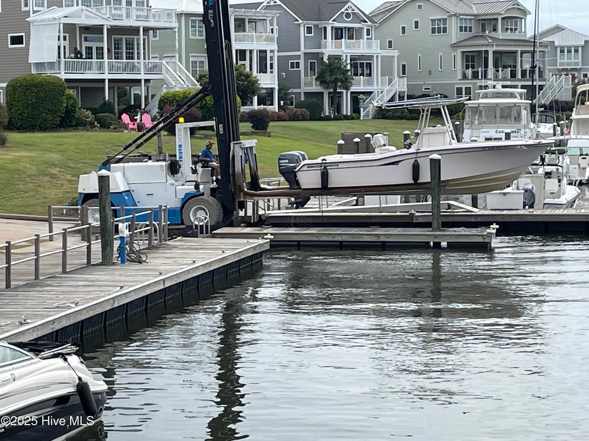 Property Slideshow image 3 of 21 | 2571 st james dr # c43, Southport, NC, 28461