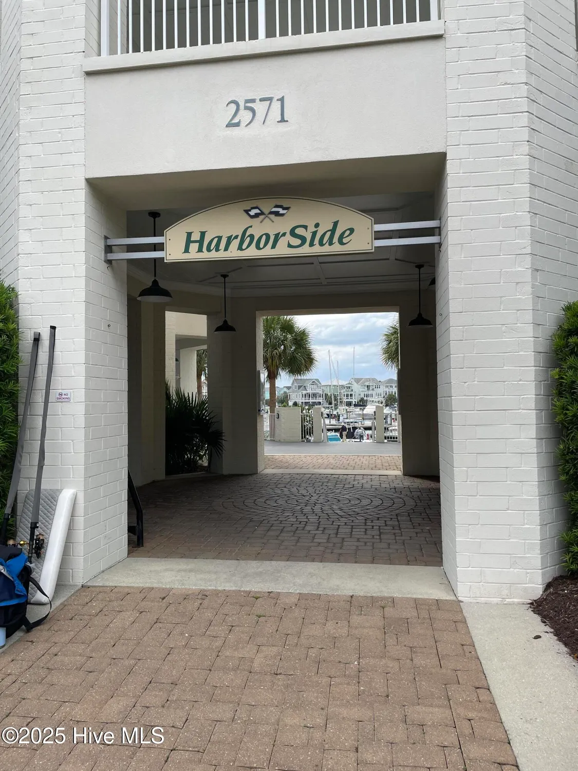 Property Slideshow image 8 of 21 | 2571 st james dr # c43, Southport, NC, 28461