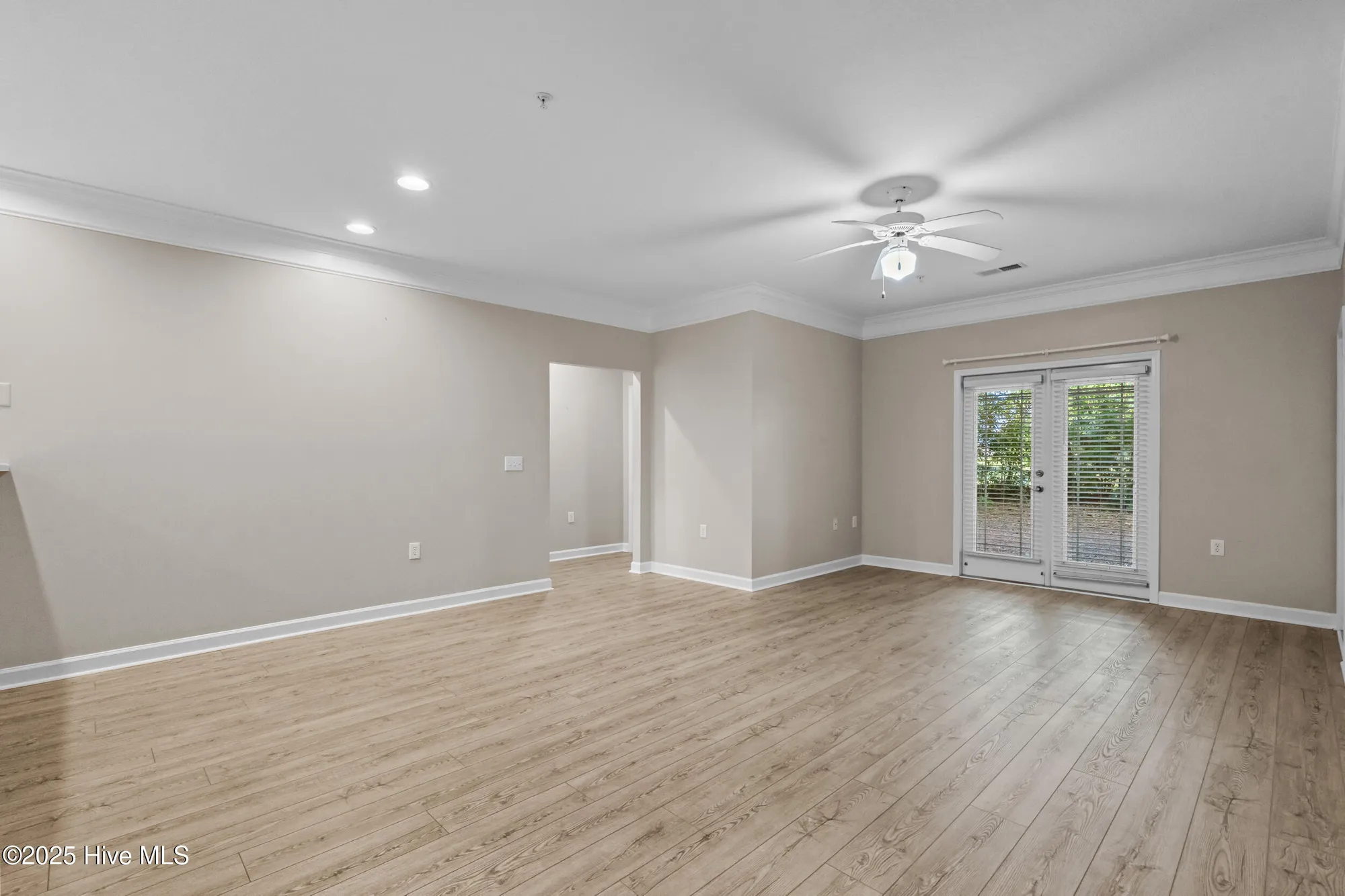 Property Slideshow image 6 of 35 | 290 woodlands way 5, Calabash, NC, 28467
