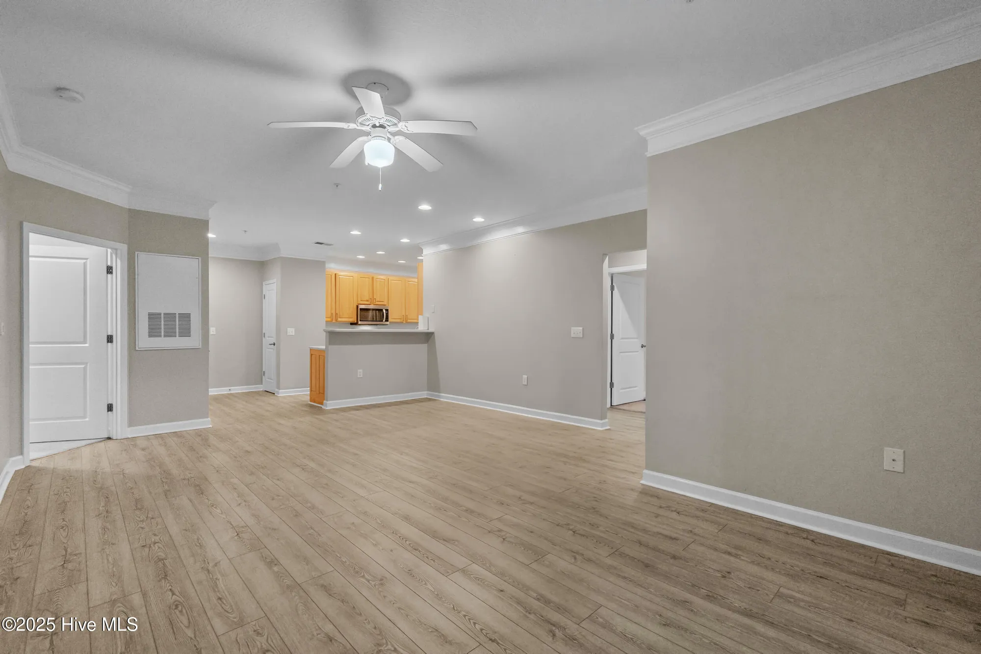 Property Slideshow image 9 of 35 | 290 woodlands way 5, Calabash, NC, 28467