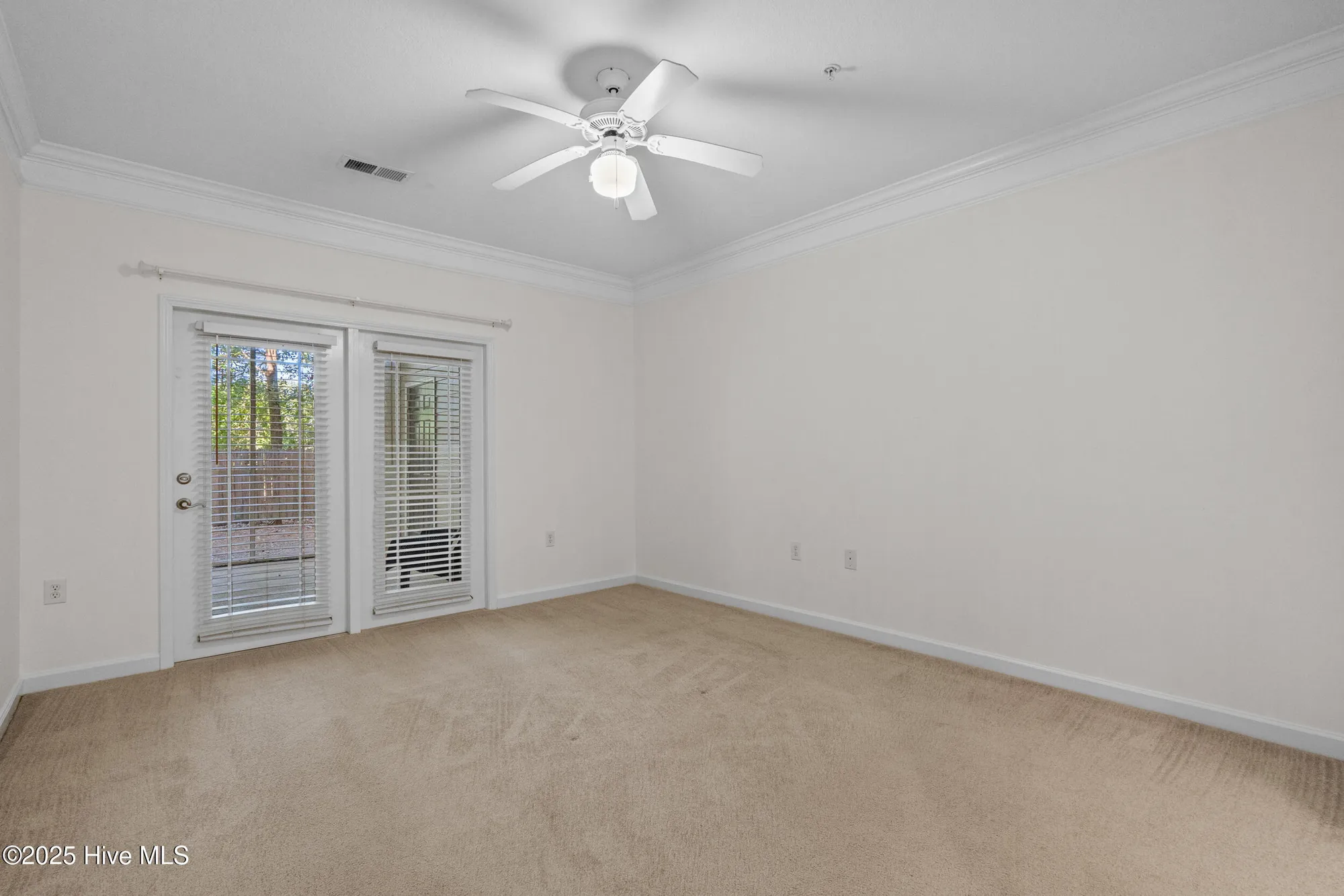 Property Slideshow image 22 of 35 | 290 woodlands way 5, Calabash, NC, 28467