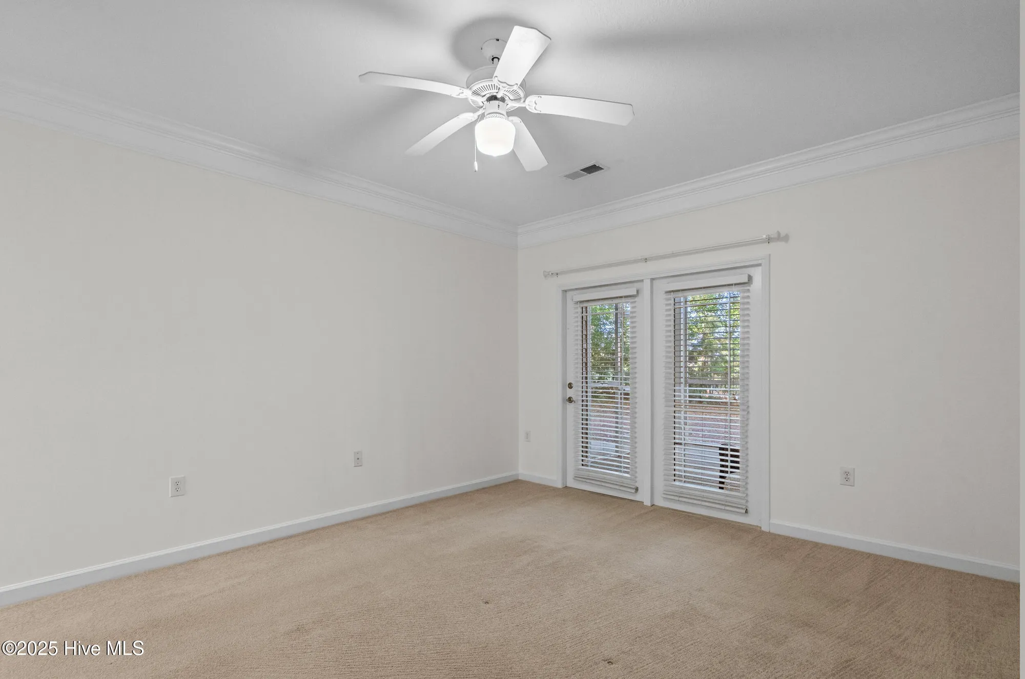 Property Slideshow image 23 of 35 | 290 woodlands way 5, Calabash, NC, 28467