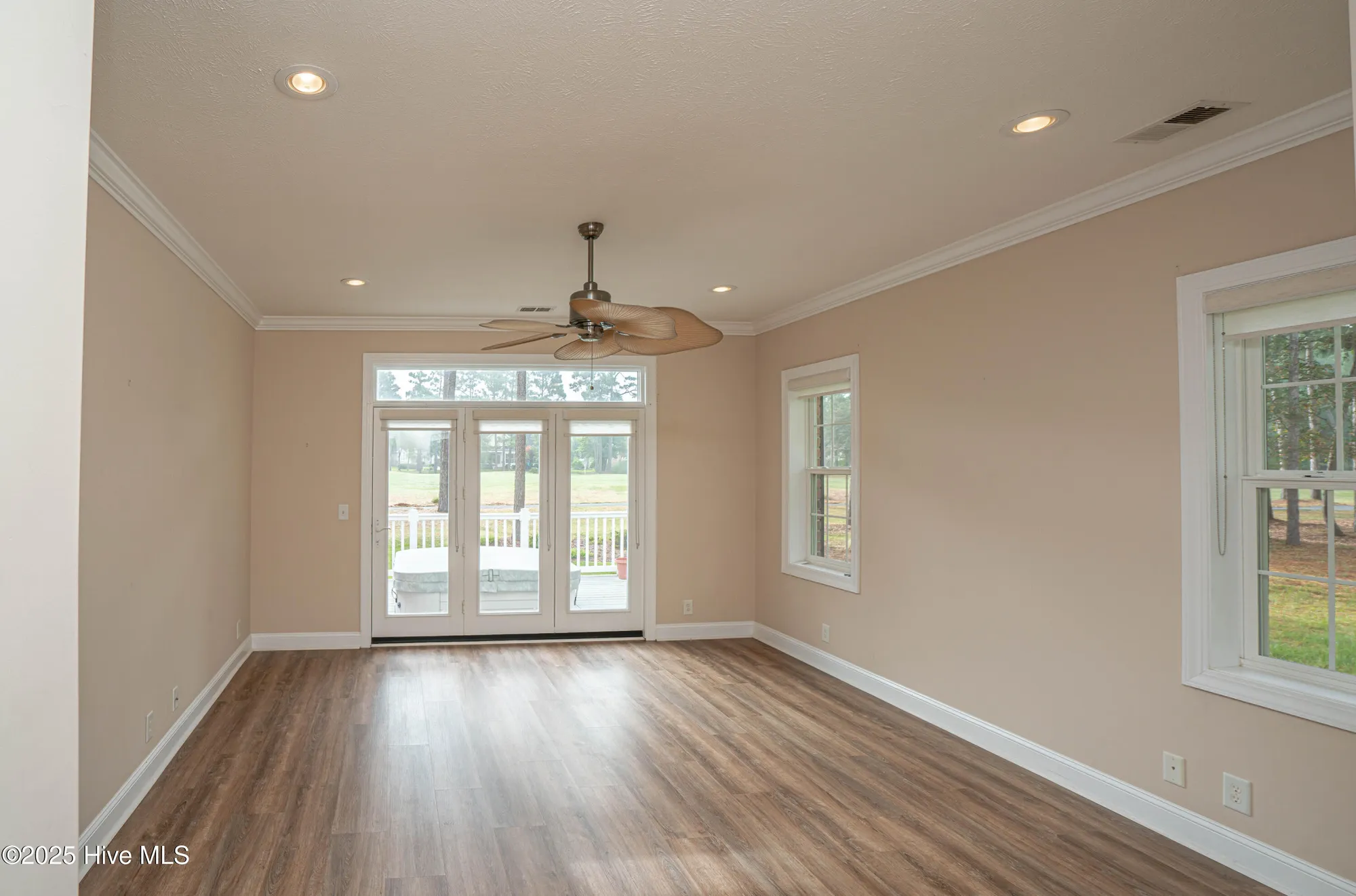 Property Slideshow image 21 of 88 | 534 avalon pl, Ocean Isle Beach, NC, 28469