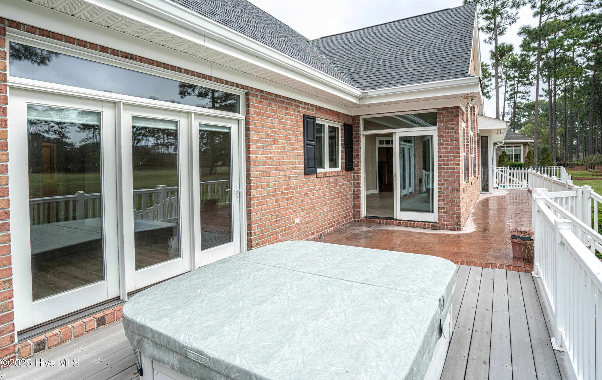 Property Slideshow image 48 of 88 | 534 avalon pl, Ocean Isle Beach, NC, 28469