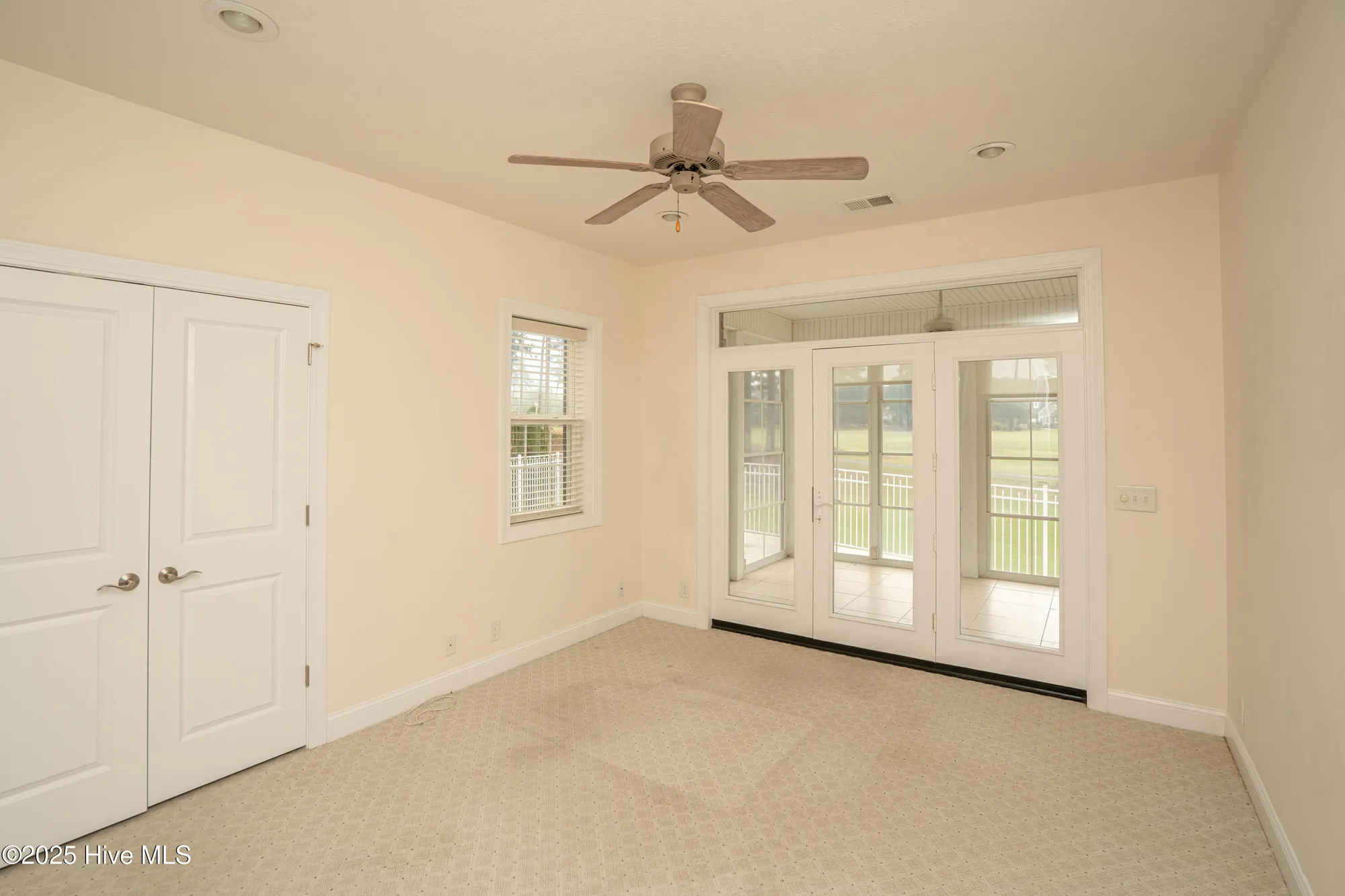Property Slideshow image 32 of 88 | 534 avalon pl, Ocean Isle Beach, NC, 28469