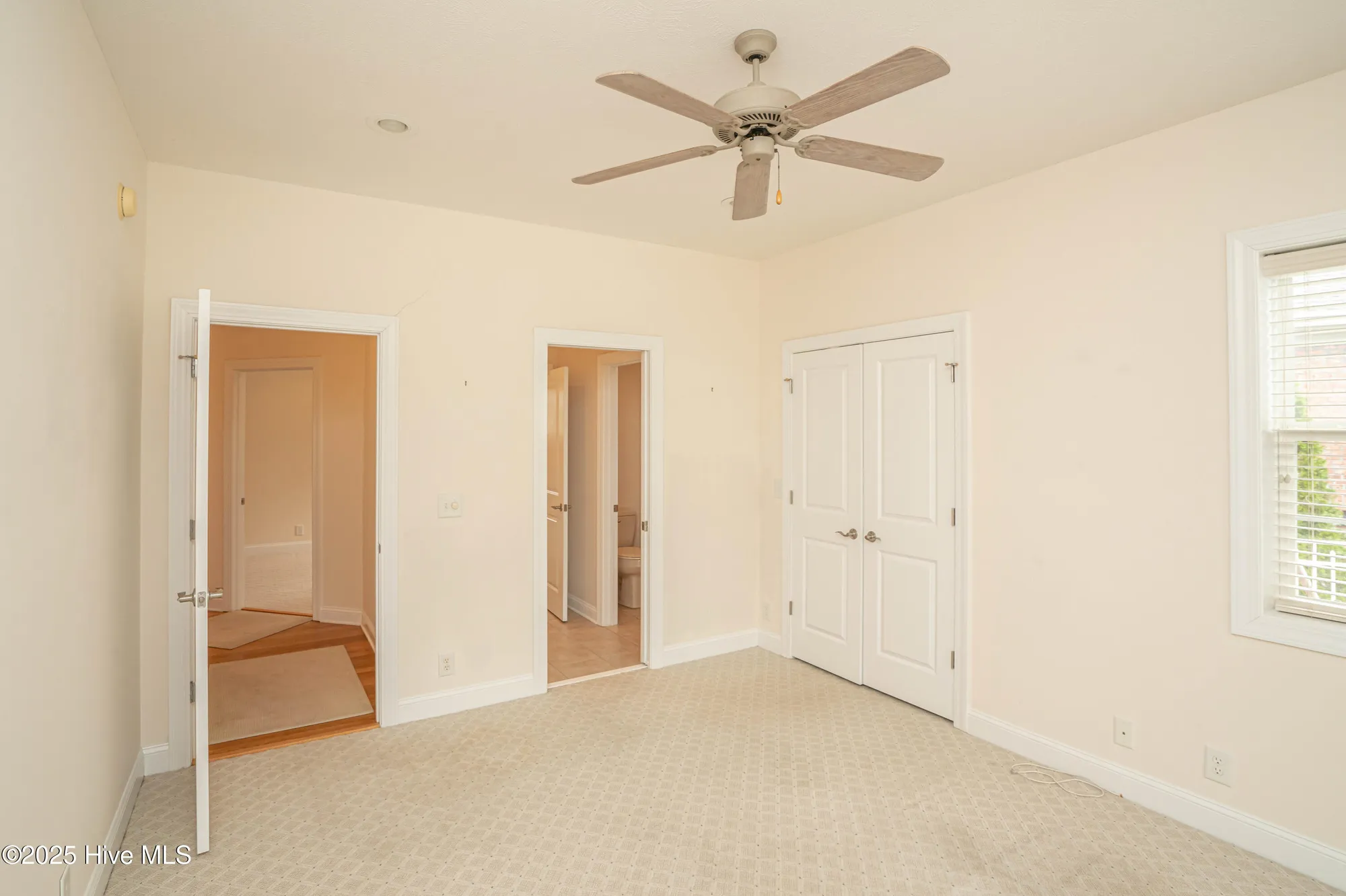 Property Slideshow image 33 of 88 | 534 avalon pl, Ocean Isle Beach, NC, 28469