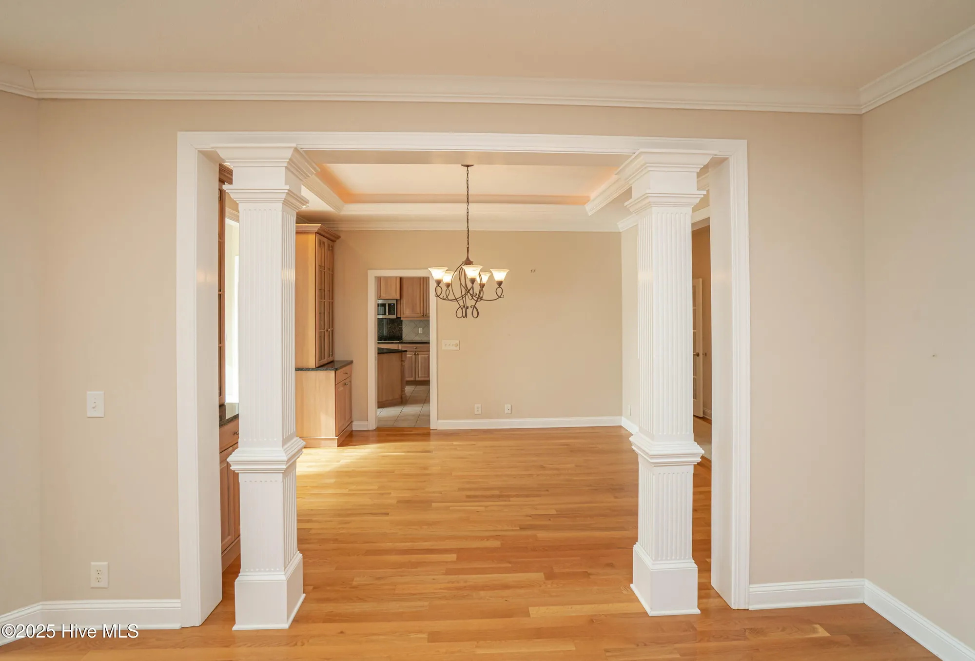 Property Slideshow image 11 of 88 | 534 avalon pl, Ocean Isle Beach, NC, 28469