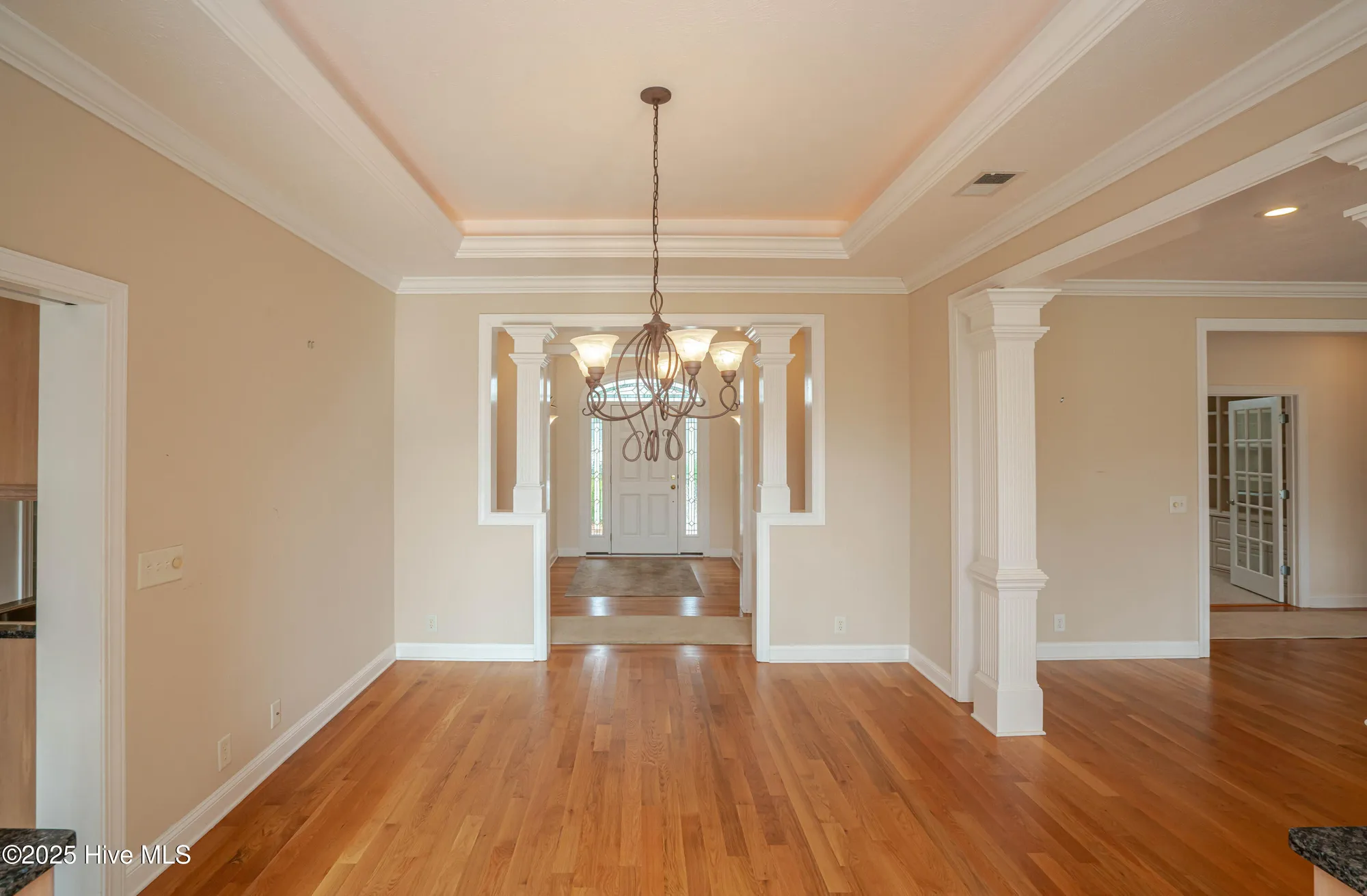 Property Slideshow image 10 of 88 | 534 avalon pl, Ocean Isle Beach, NC, 28469