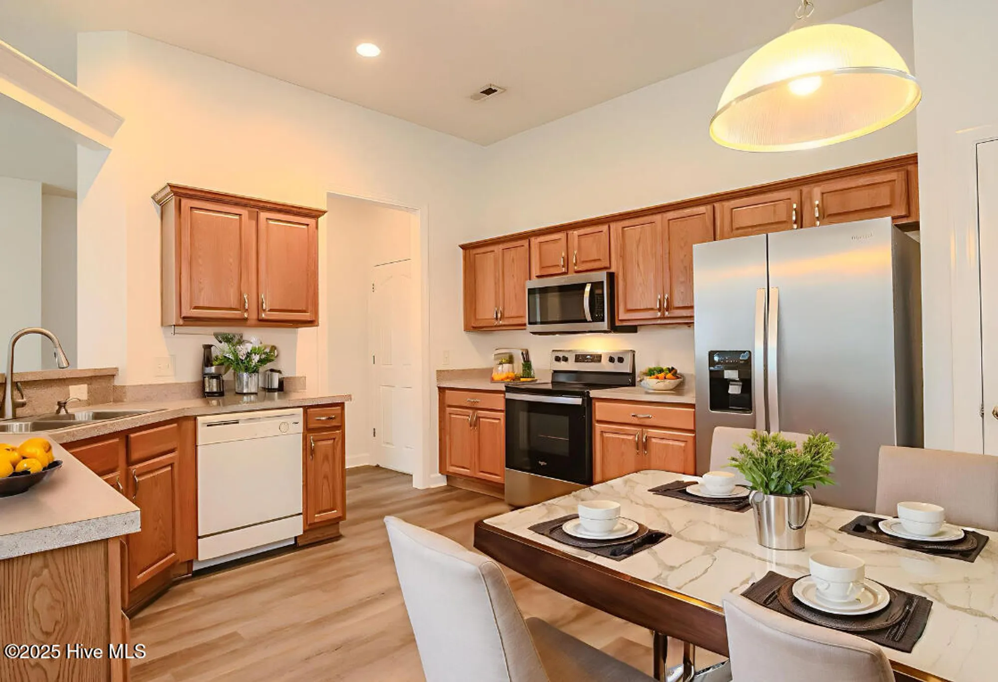 Property Slideshow image 6 of 61 | 1005 meadowlands trl, Calabash, NC, 28467