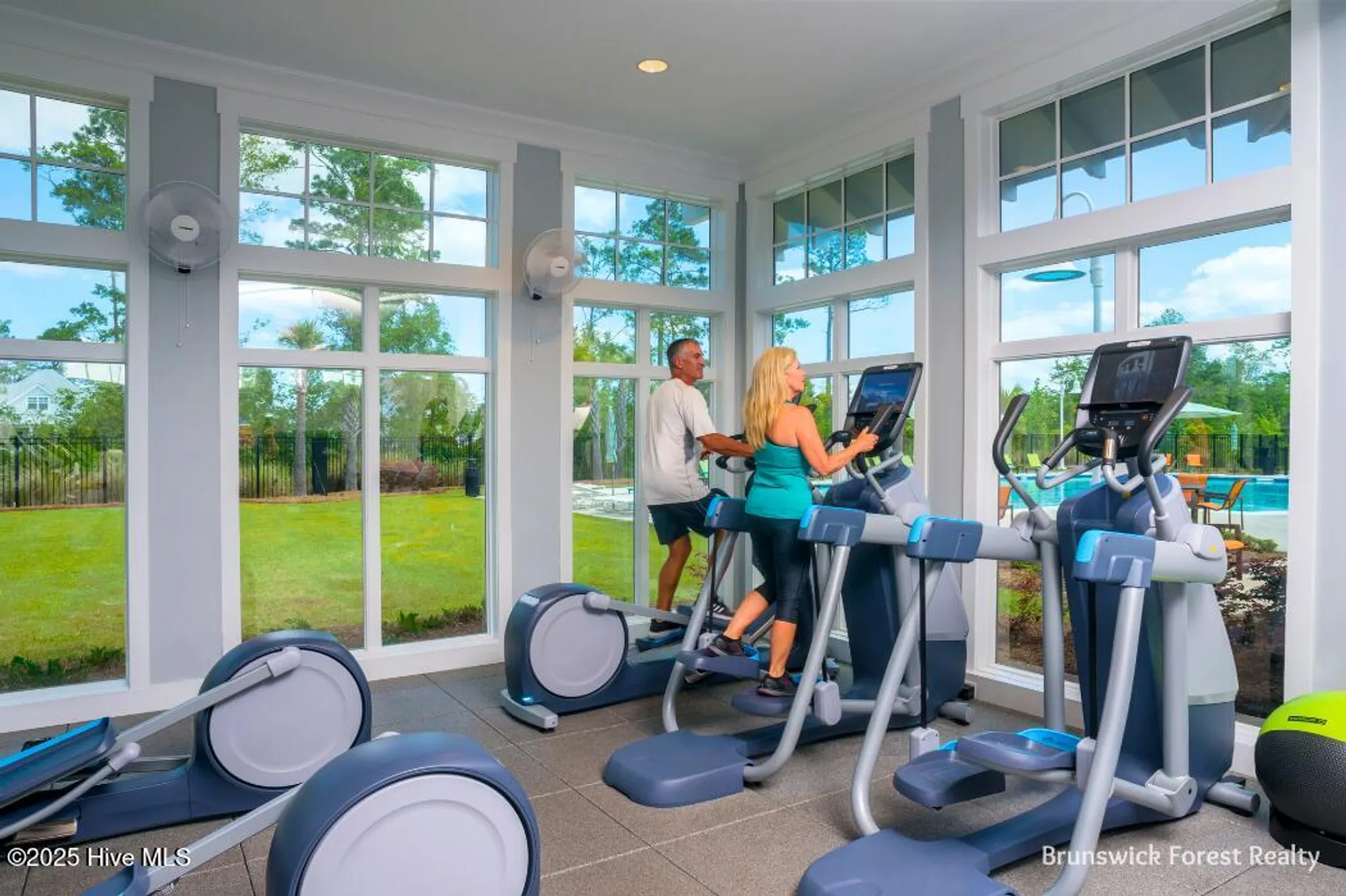 Property Slideshow image 9 of 12 | 7366 foxbriar dr, Leland, NC, 28451