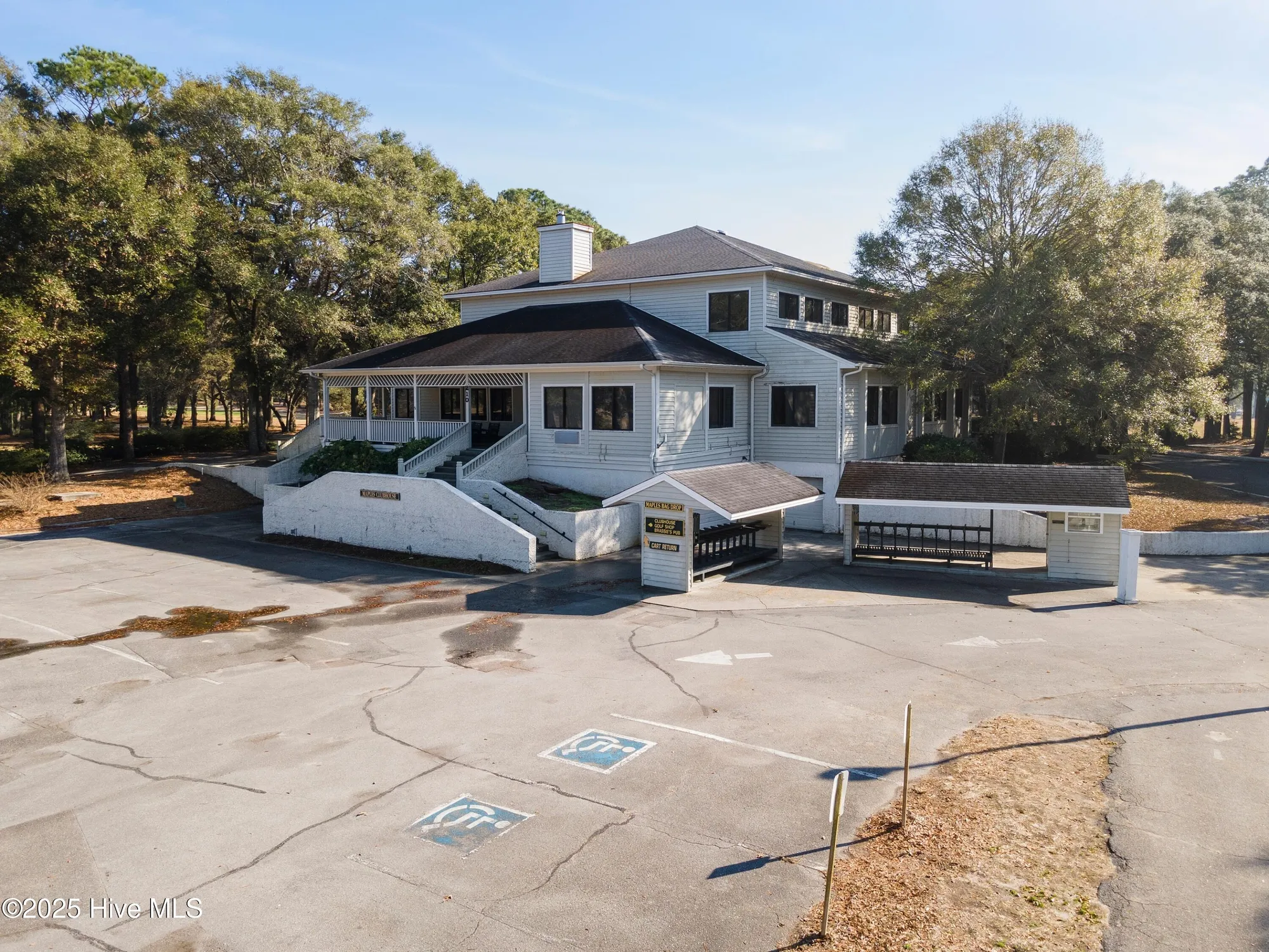 Property Slideshow image 39 of 60 | 223 clubhouse rd 6, Sunset Beach, NC, 28468