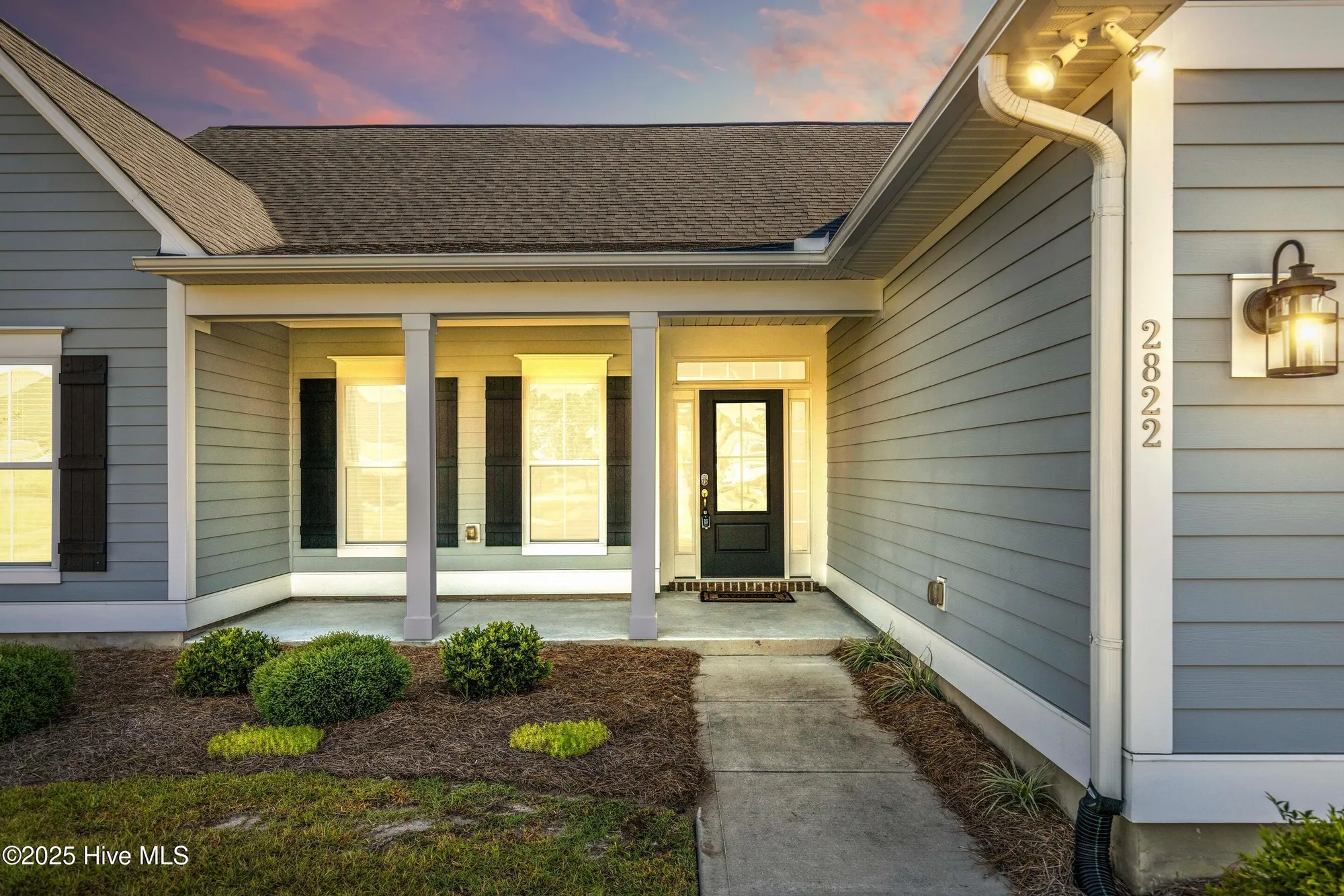 Property Slideshow image 6 of 114 | 2822 pine bloom way, Leland, NC, 28451