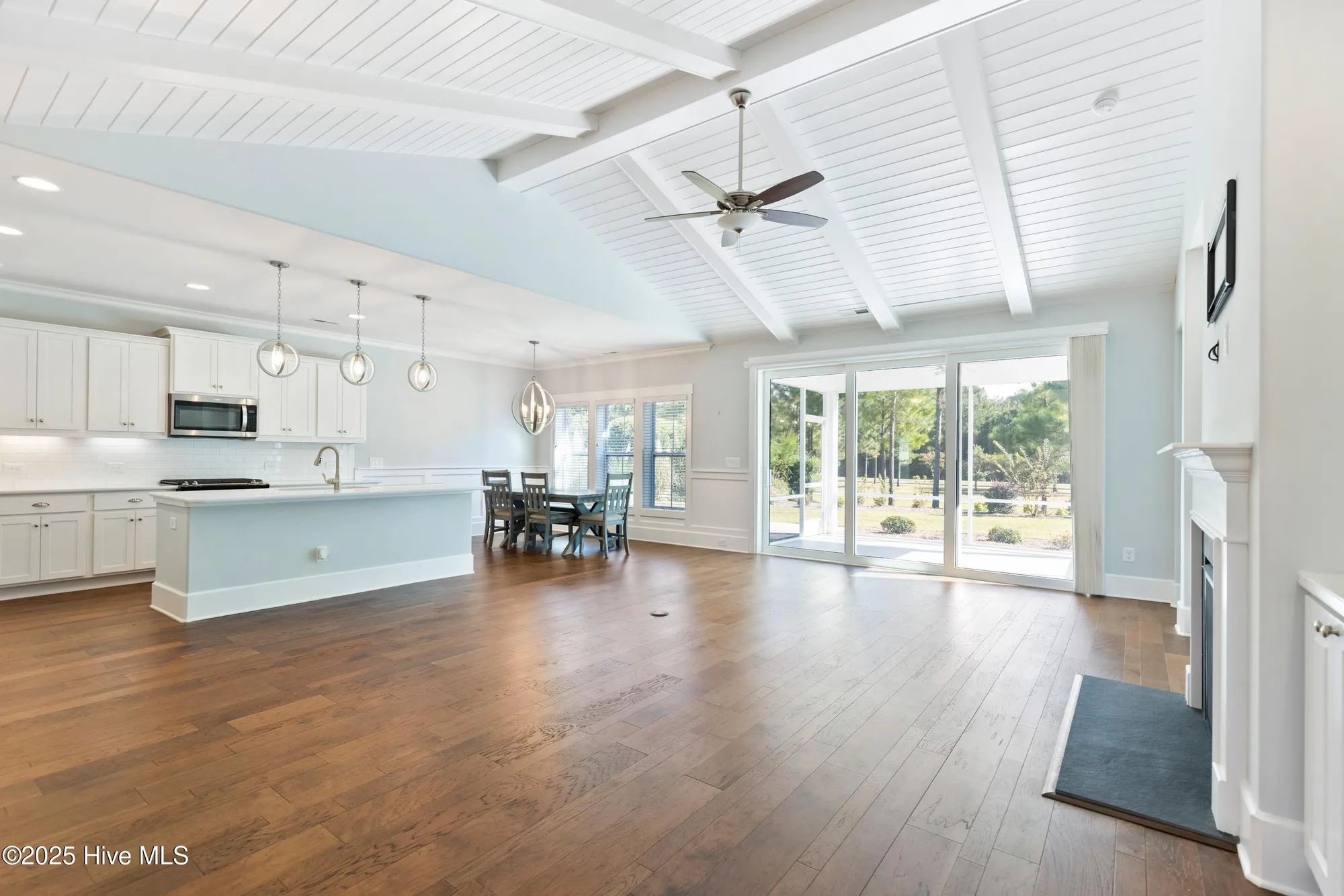 Property Slideshow image 13 of 114 | 2822 pine bloom way, Leland, NC, 28451