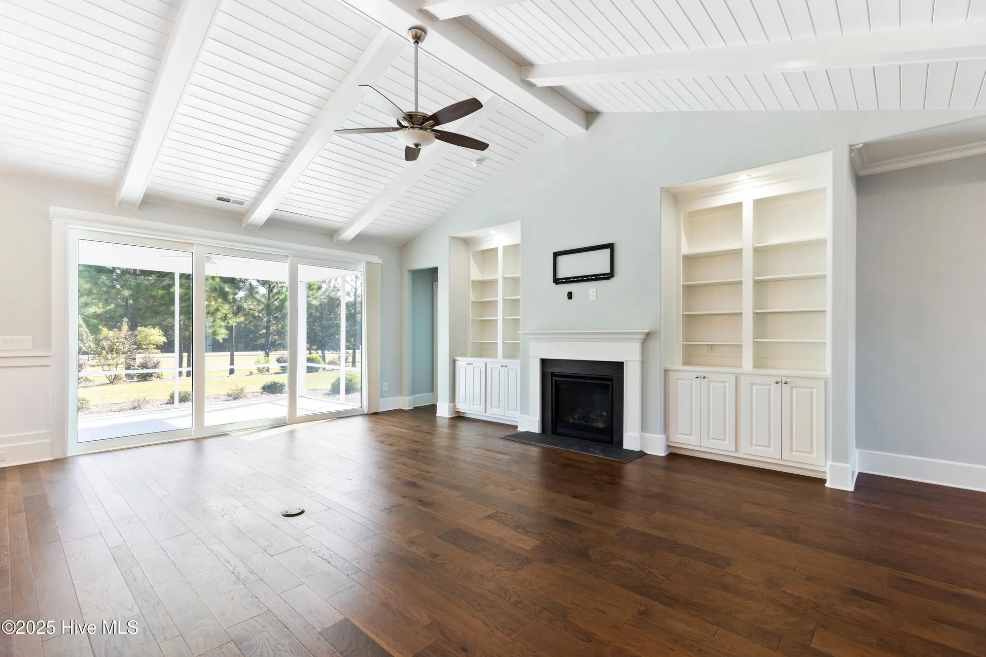 Property Slideshow image 14 of 114 | 2822 pine bloom way, Leland, NC, 28451