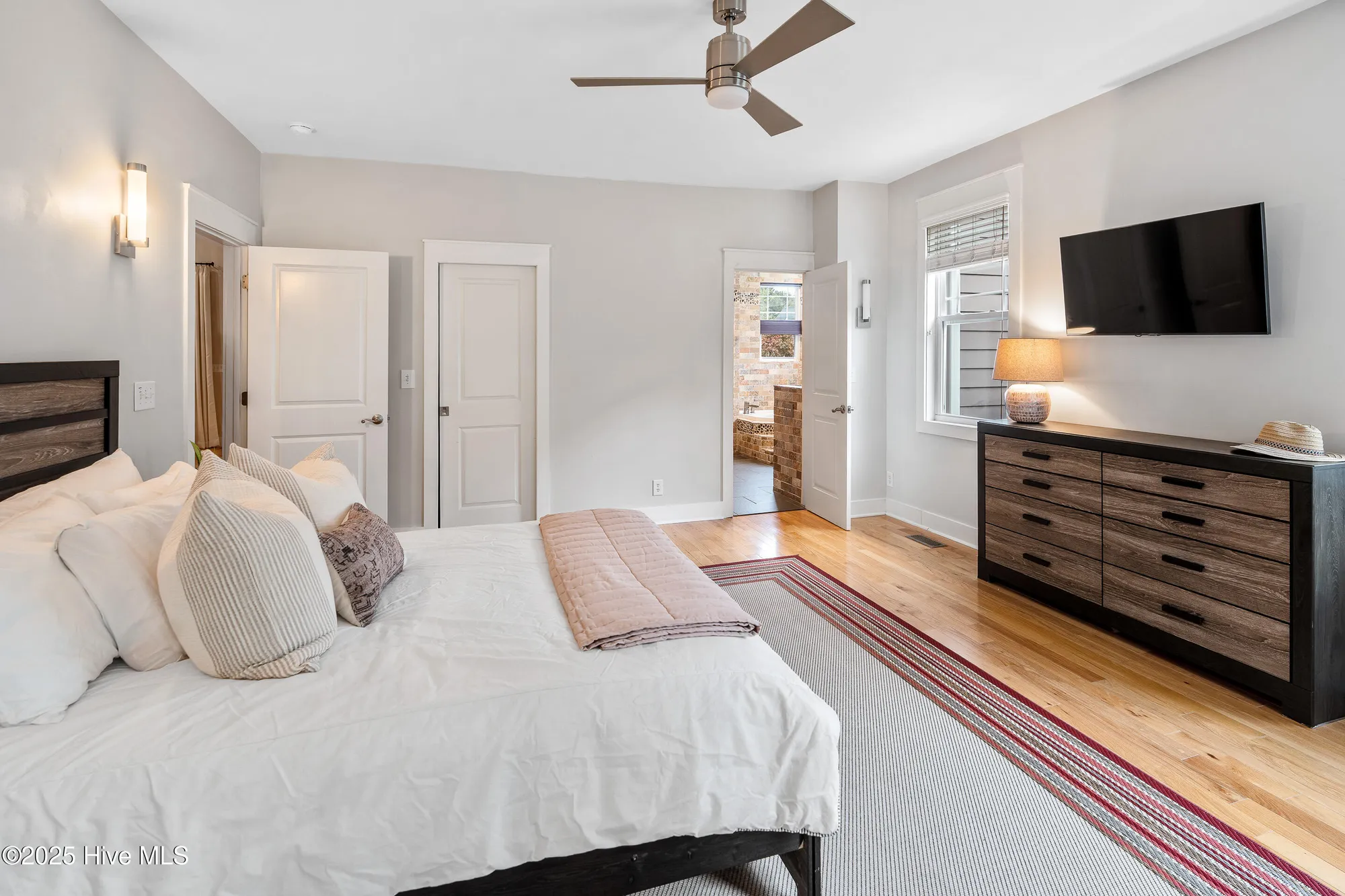 Property Slideshow image 25 of 102 | 2790 creek bridge ct, Southport, NC, 28461