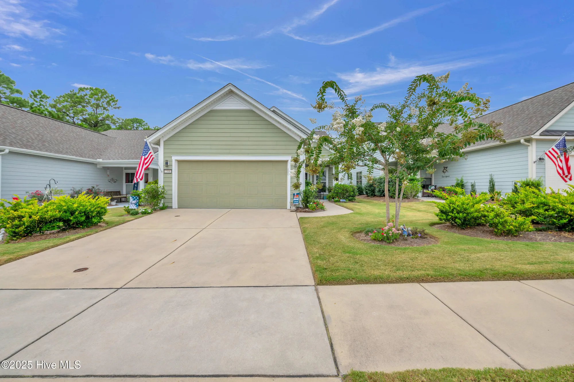 Property Slideshow image 1 of 56 | 3308 laughing gull ter, Wilmington, NC, 28412