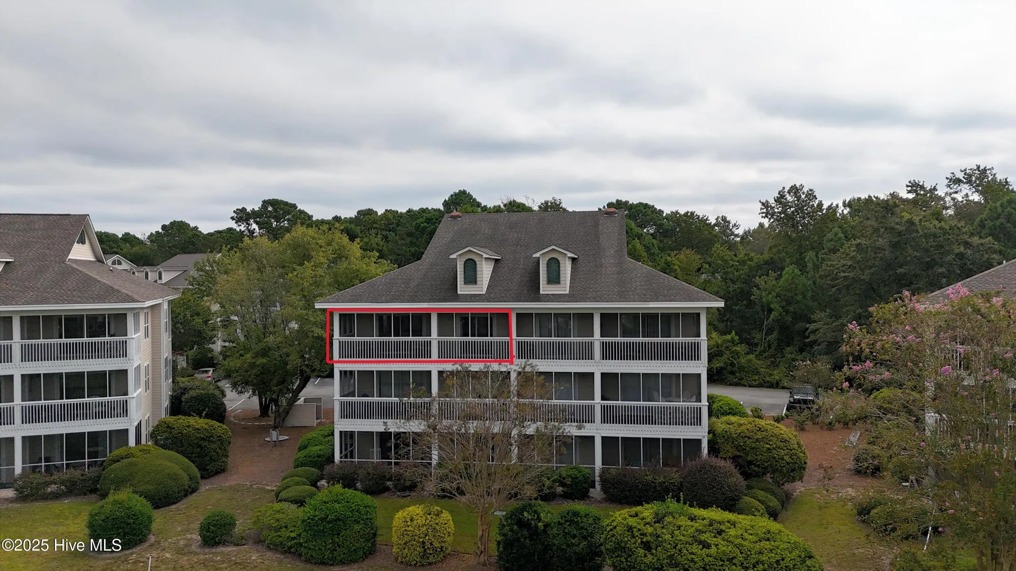 Property Slideshow image 2 of 32 | 3350 club villa dr 806, Southport, NC, 28461