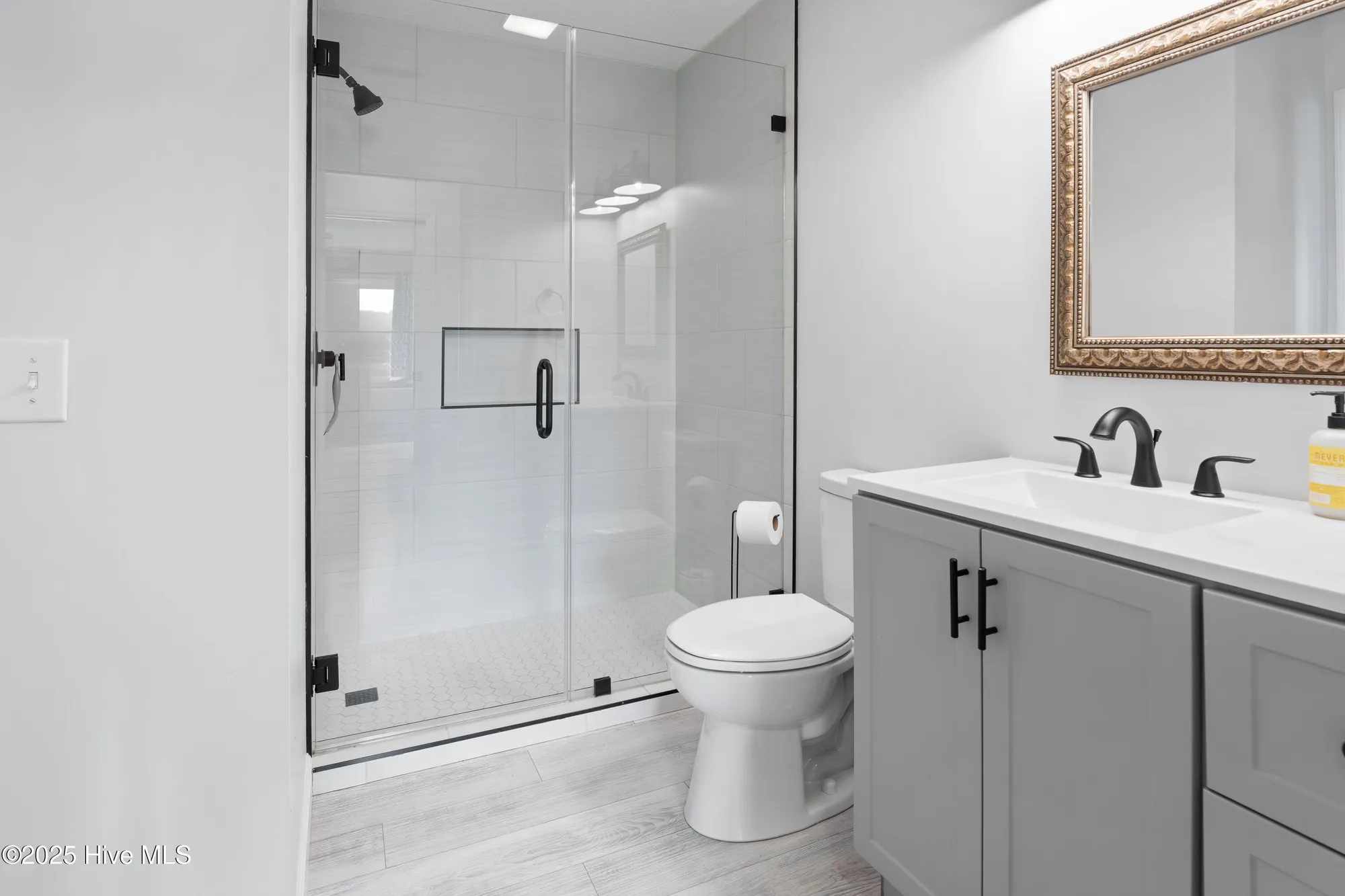 Property Slideshow image 18 of 32 | 3350 club villa dr 806, Southport, NC, 28461