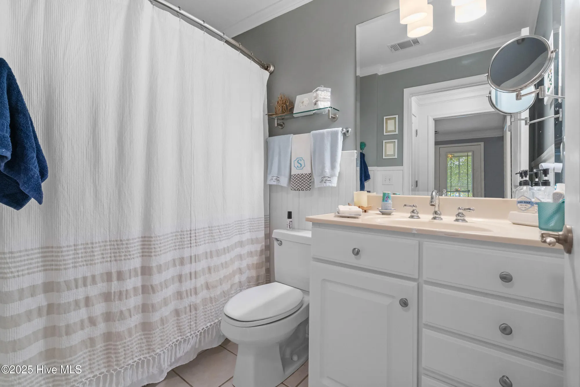 Property Slideshow image 21 of 54 | 250 s crow creek dr 21, Calabash, NC, 28467