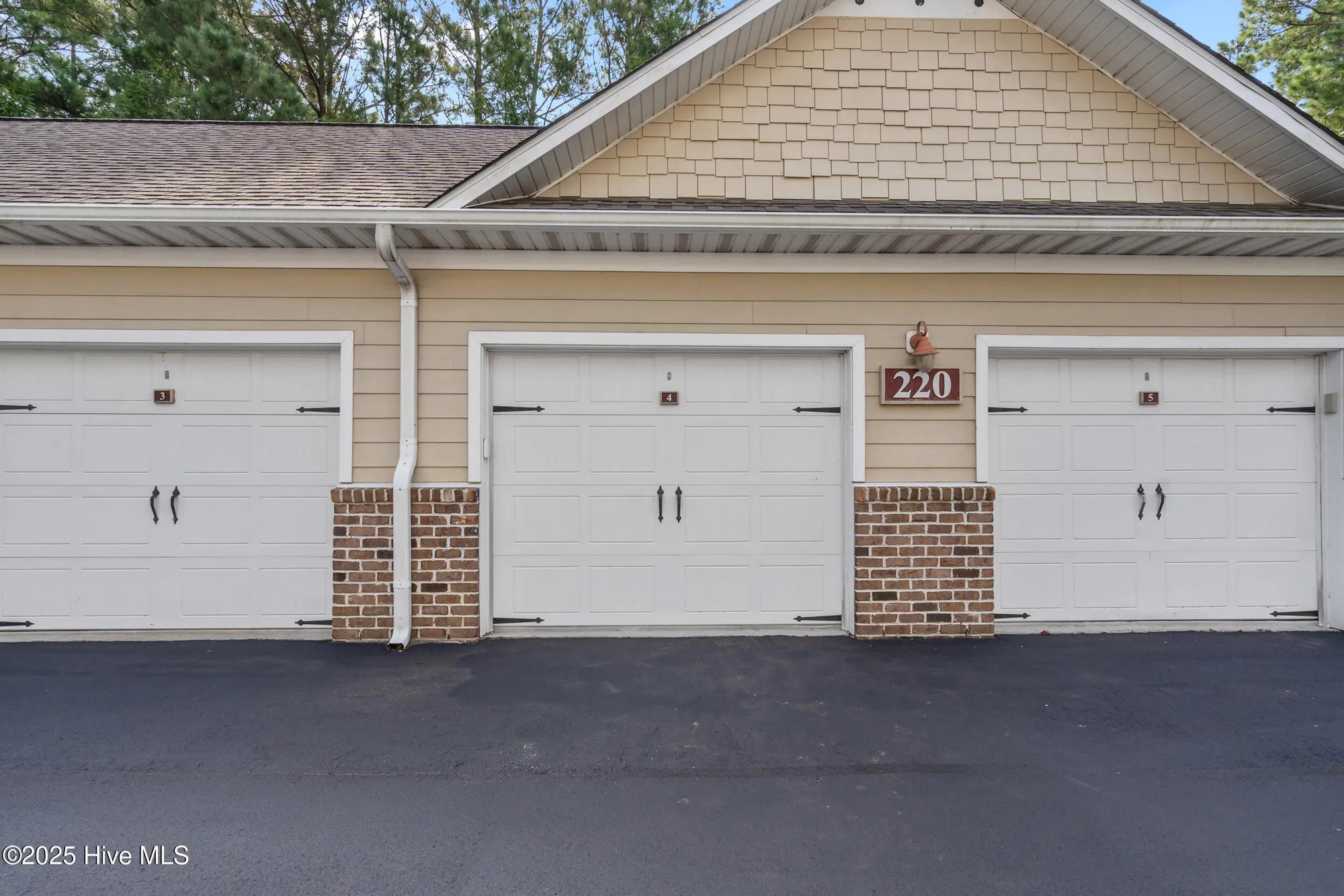 Property Slideshow image 40 of 54 | 250 s crow creek dr 21, Calabash, NC, 28467