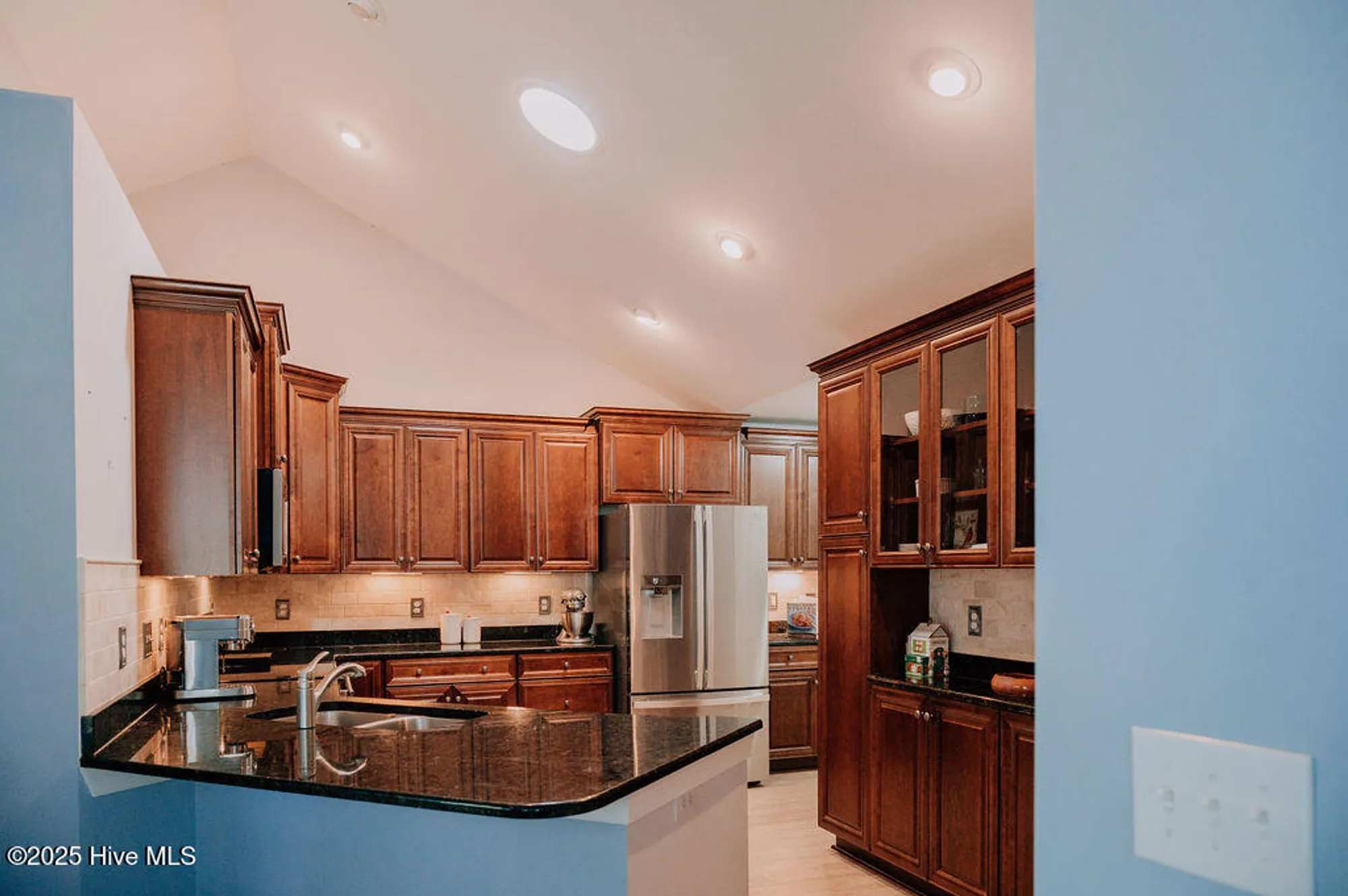 Property Slideshow image 21 of 54 | 123 w chelsea ct, Southern Pines, NC, 28387