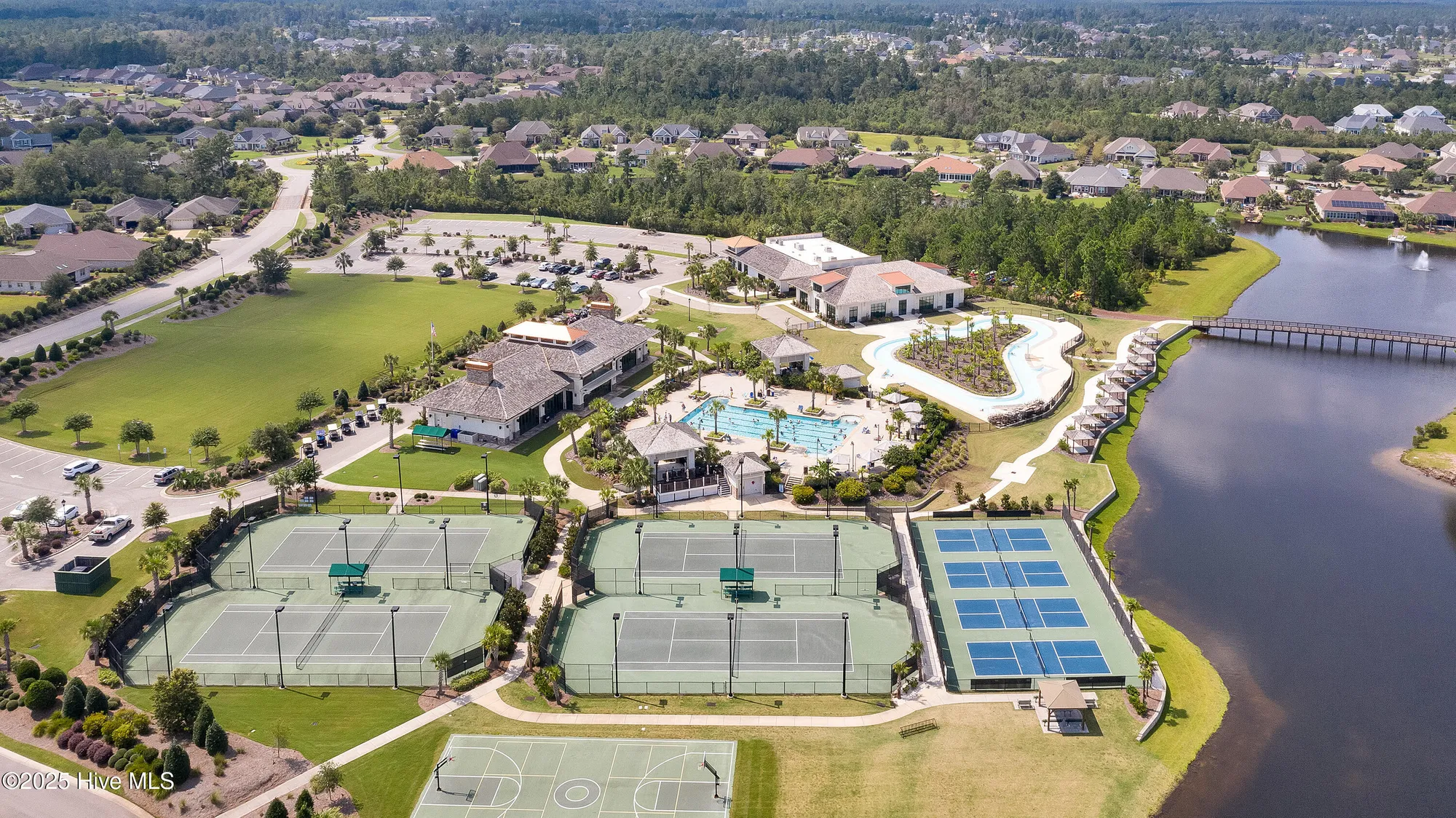 Property Slideshow image 80 of 83 | 8586 oak abbey trl, Leland, NC, 28451