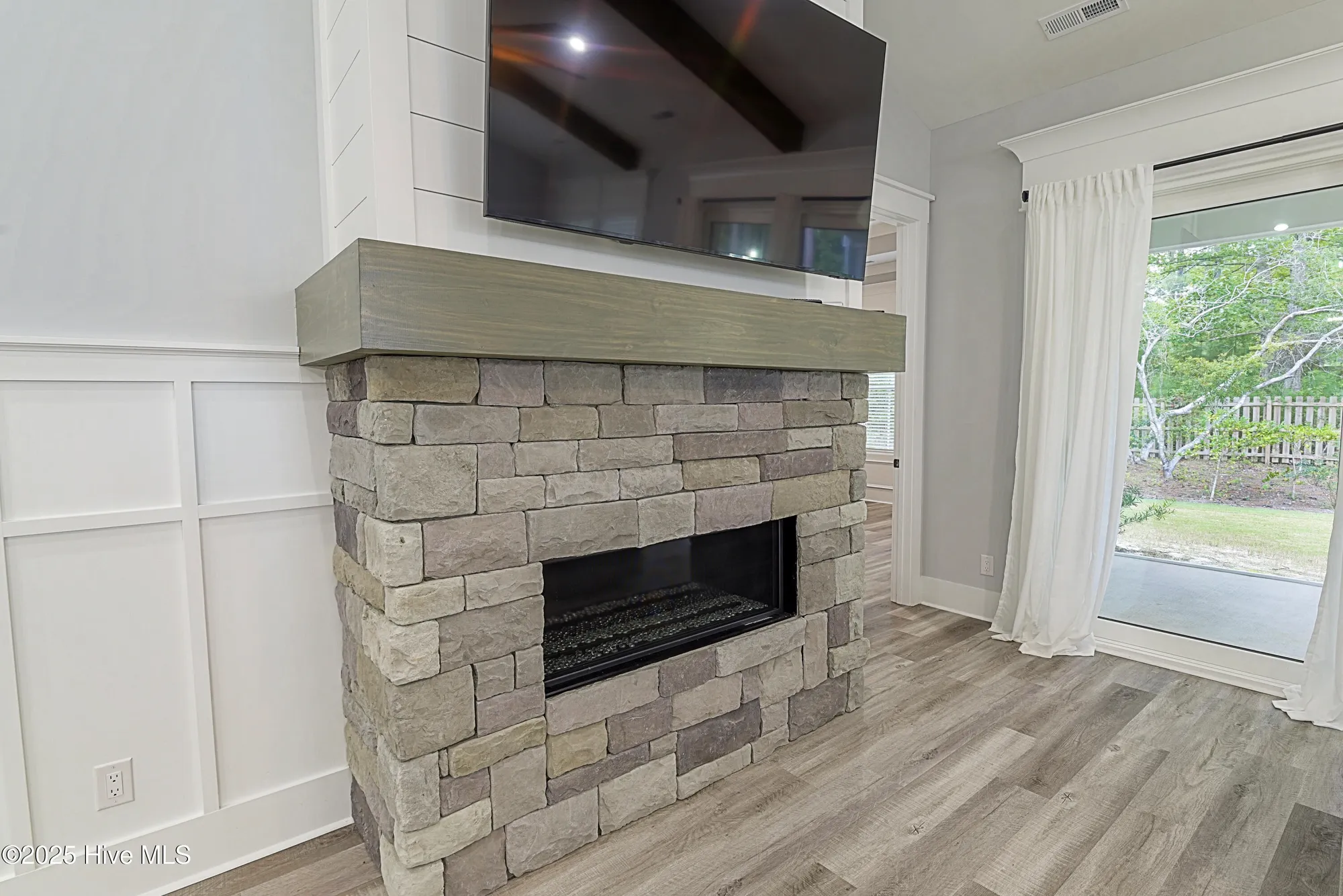 Property Slideshow image 17 of 53 | 1200 moultrie dr, Calabash, NC, 28467